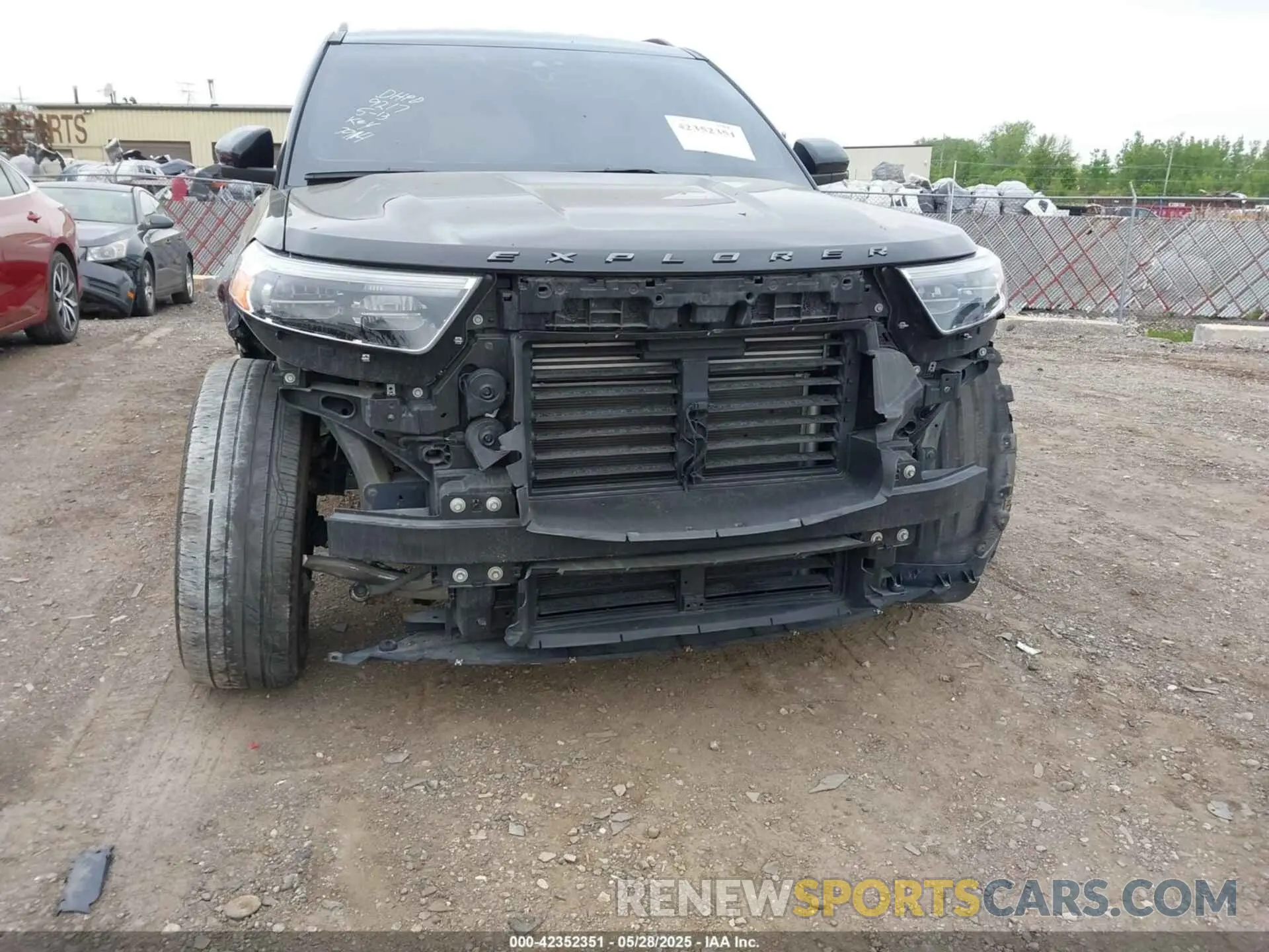 6 Photograph of a damaged car 1FMSK8DH5NGB07914 FORD EXPLORER 2022