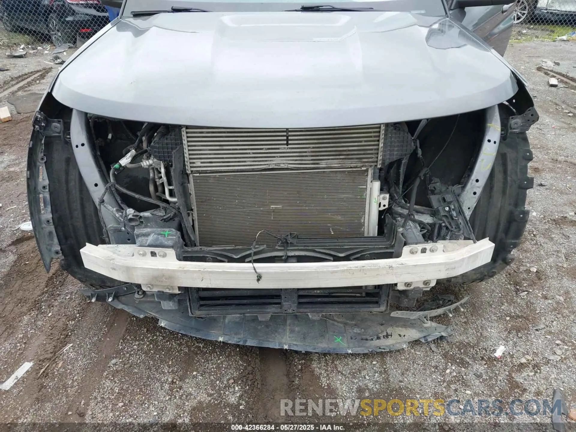 6 Photograph of a damaged car 1FMSK8DH5NGB22171 FORD EXPLORER 2022