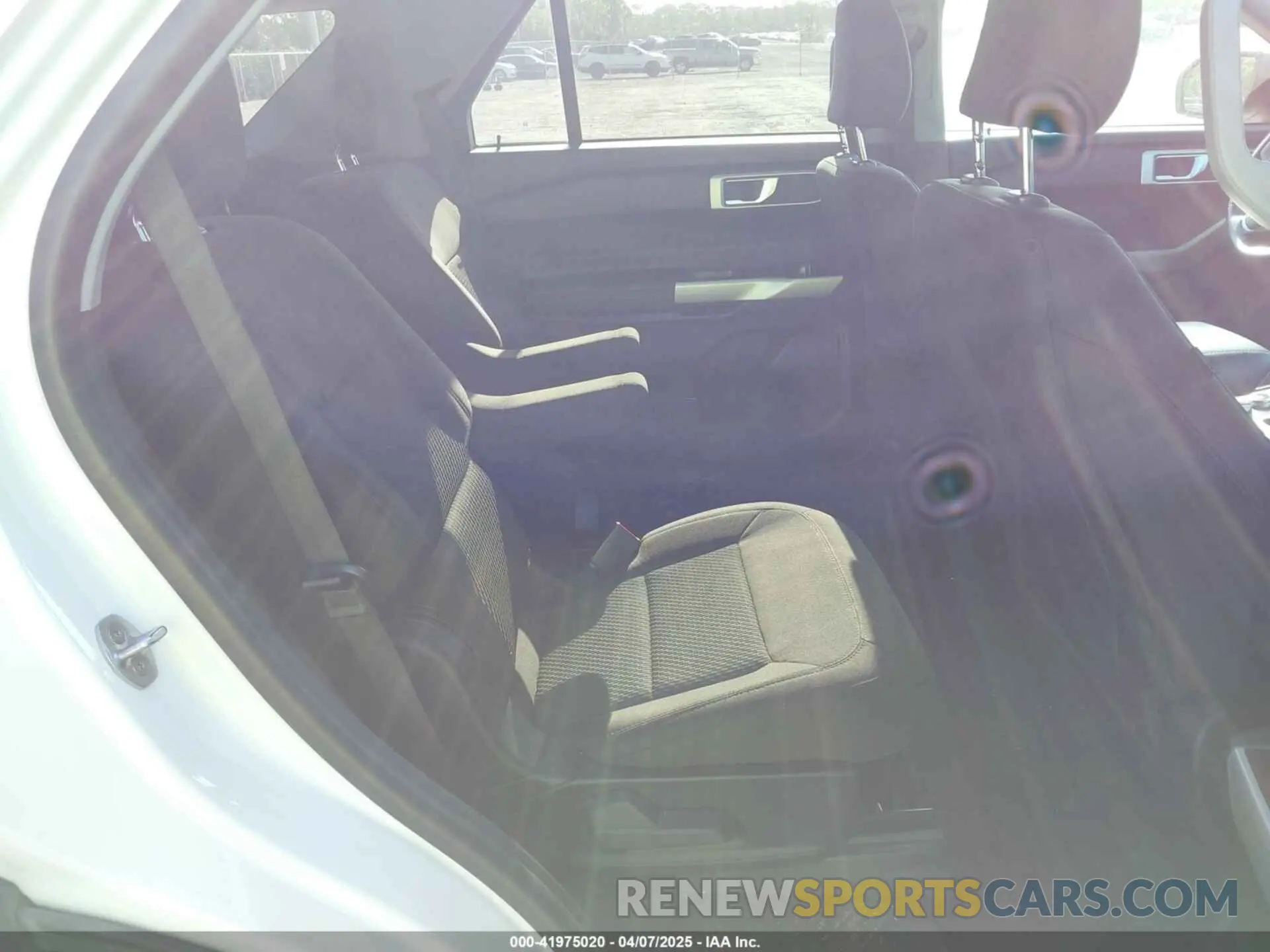 8 Photograph of a damaged car 1FMSK8DH6NGA49828 FORD EXPLORER 2022