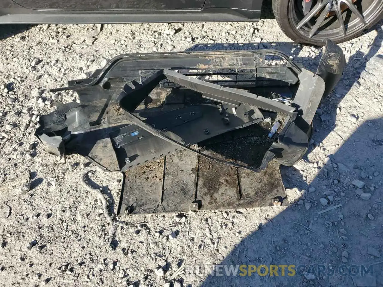 13 Photograph of a damaged car 1FMSK8DH6NGB10613 FORD EXPLORER 2022