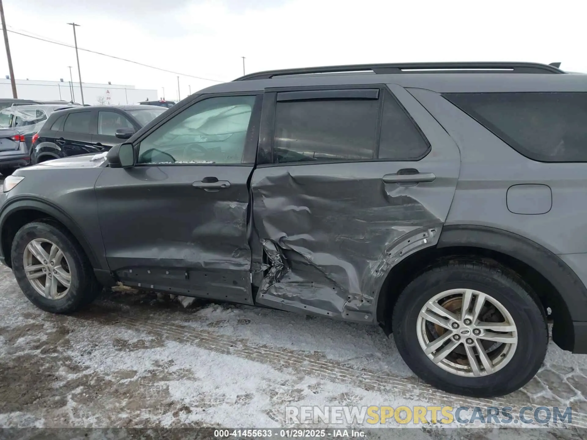 6 Photograph of a damaged car 1FMSK8DH6NGB67409 FORD EXPLORER 2022