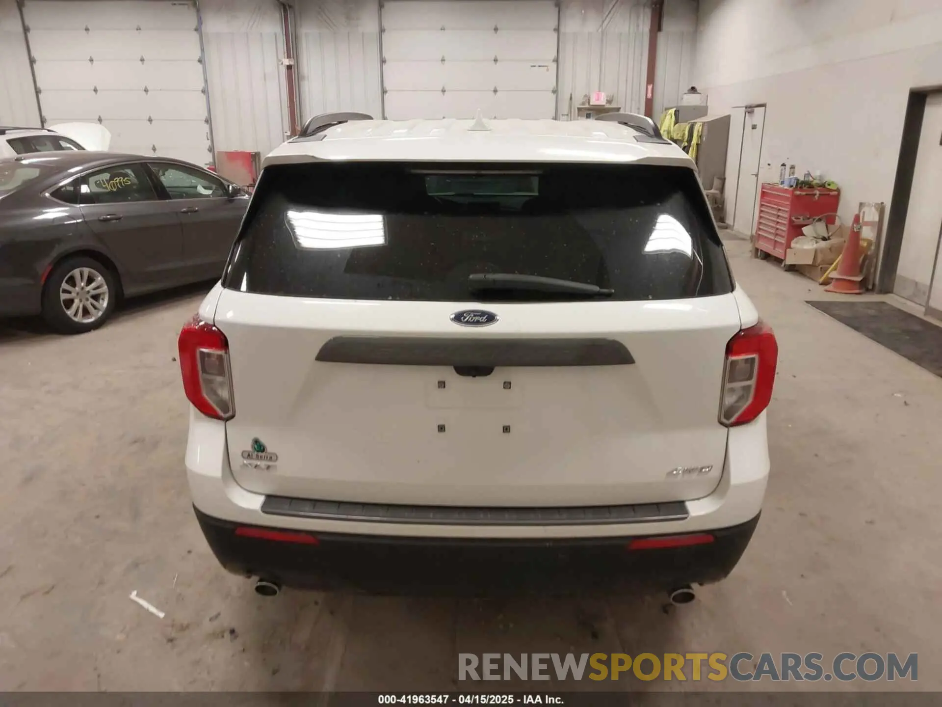 16 Photograph of a damaged car 1FMSK8DH6NGB96375 FORD EXPLORER 2022