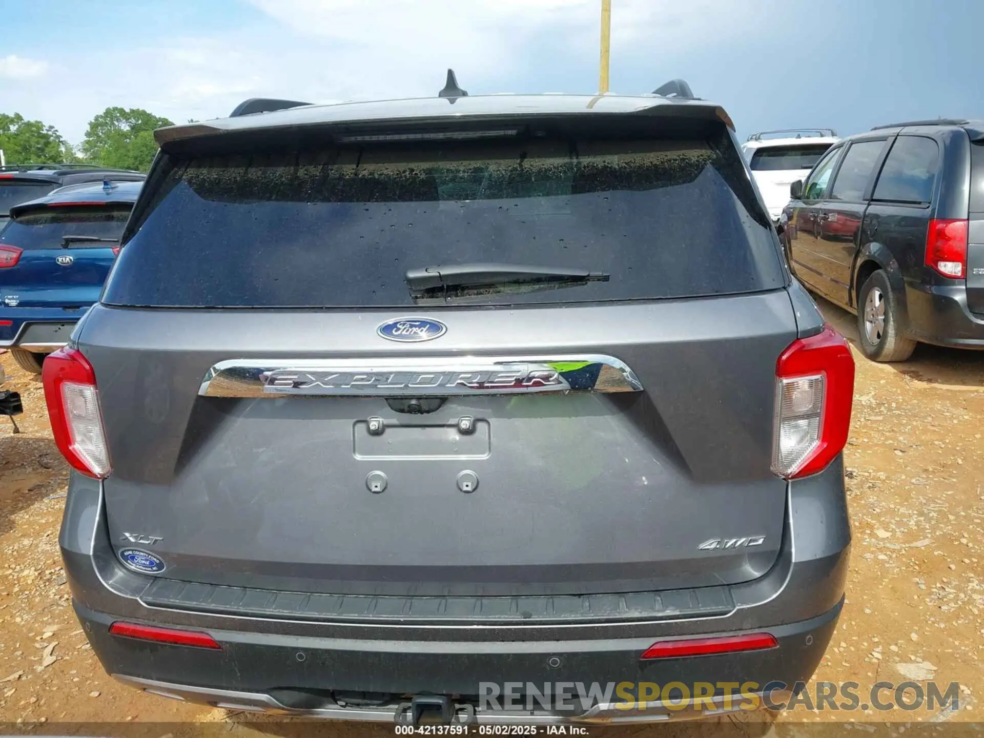 16 Photograph of a damaged car 1FMSK8DH7NGA36408 FORD EXPLORER 2022