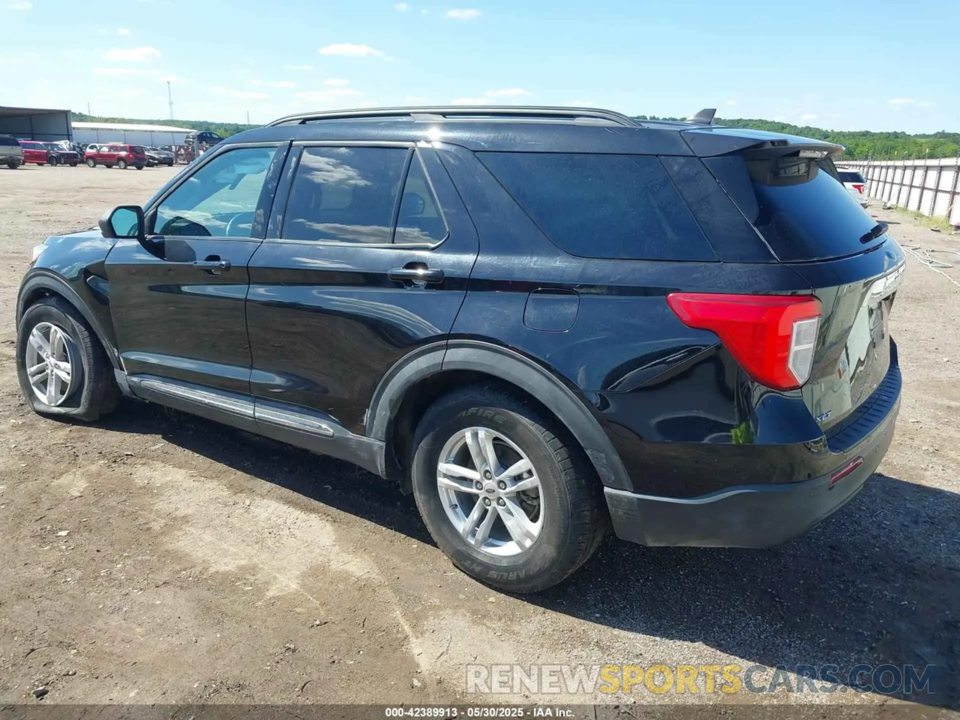3 Photograph of a damaged car 1FMSK8DH7NGA38403 FORD EXPLORER 2022