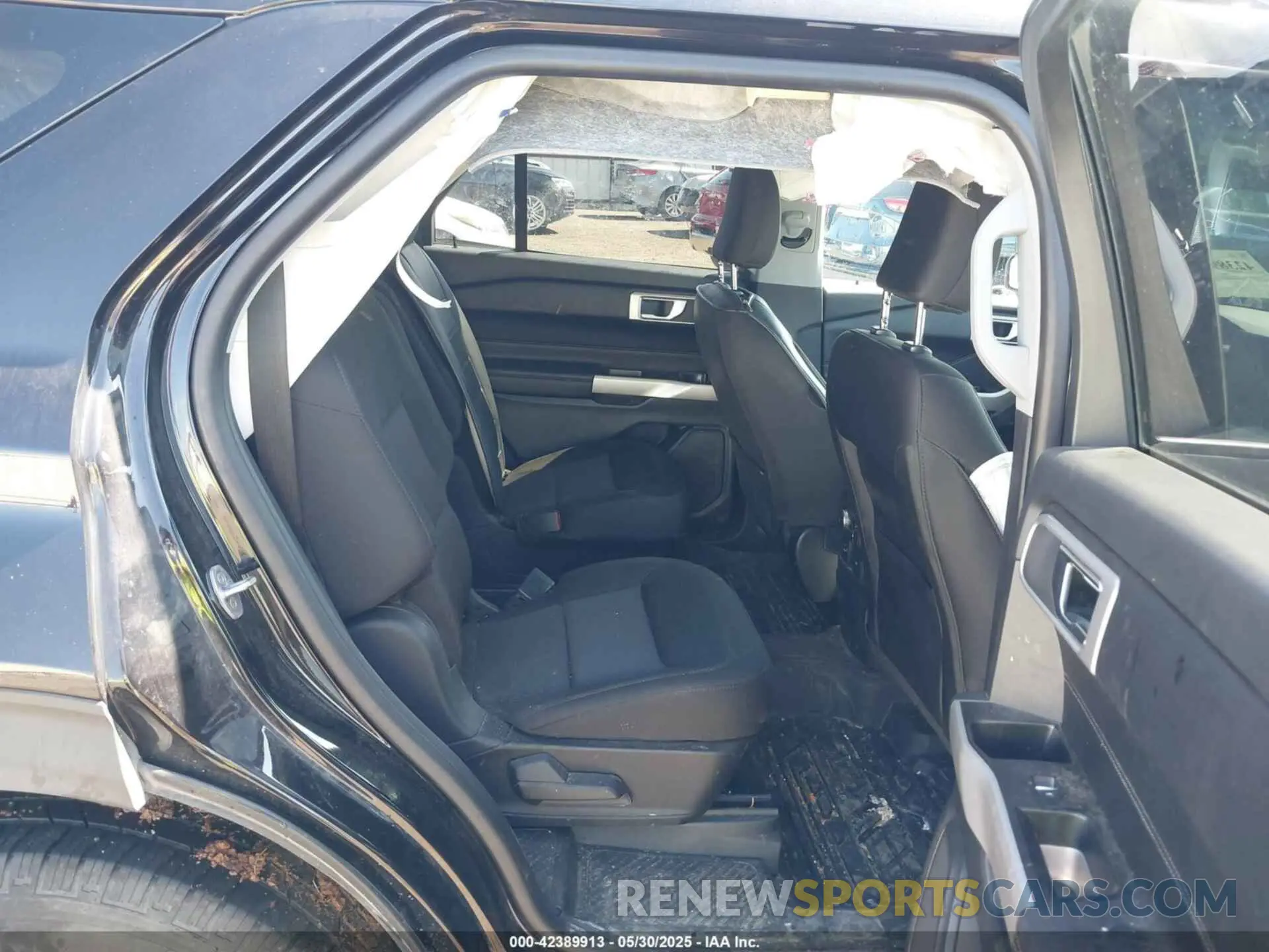 8 Photograph of a damaged car 1FMSK8DH7NGA38403 FORD EXPLORER 2022