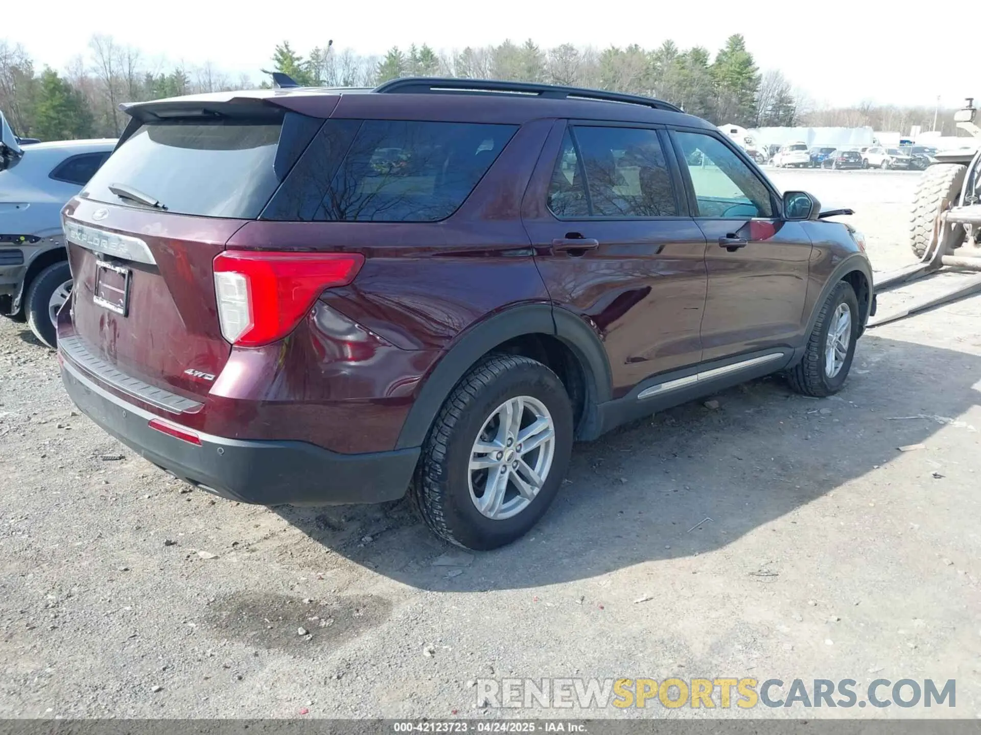 4 Photograph of a damaged car 1FMSK8DH7NGA74186 FORD EXPLORER 2022