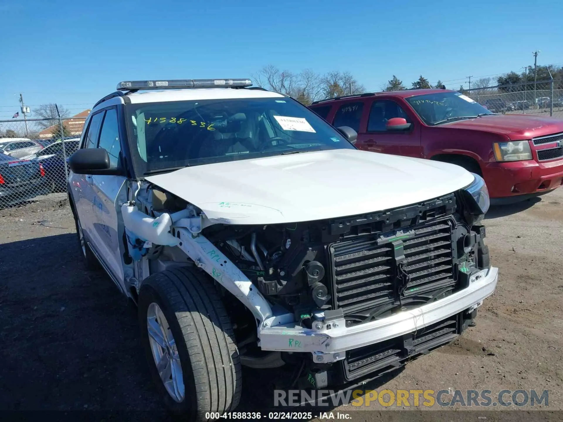 6 Photograph of a damaged car 1FMSK8DH8NGA53766 FORD EXPLORER 2022