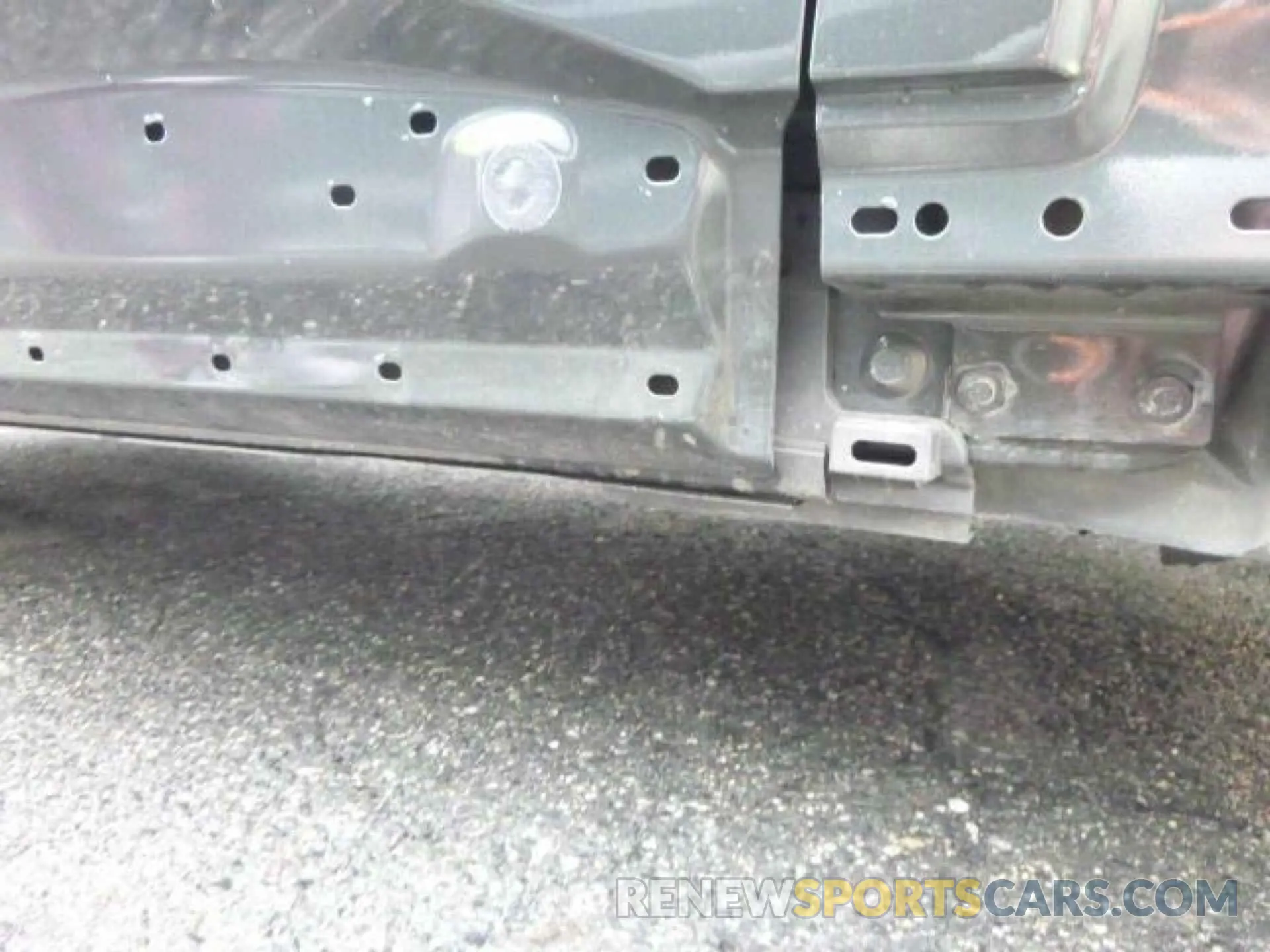 21 Photograph of a damaged car 1FMSK8DH8NGA60622 FORD EXPLORER 2022