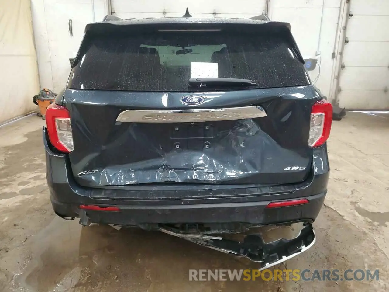 6 Photograph of a damaged car 1FMSK8DH8NGB97480 FORD EXPLORER 2022