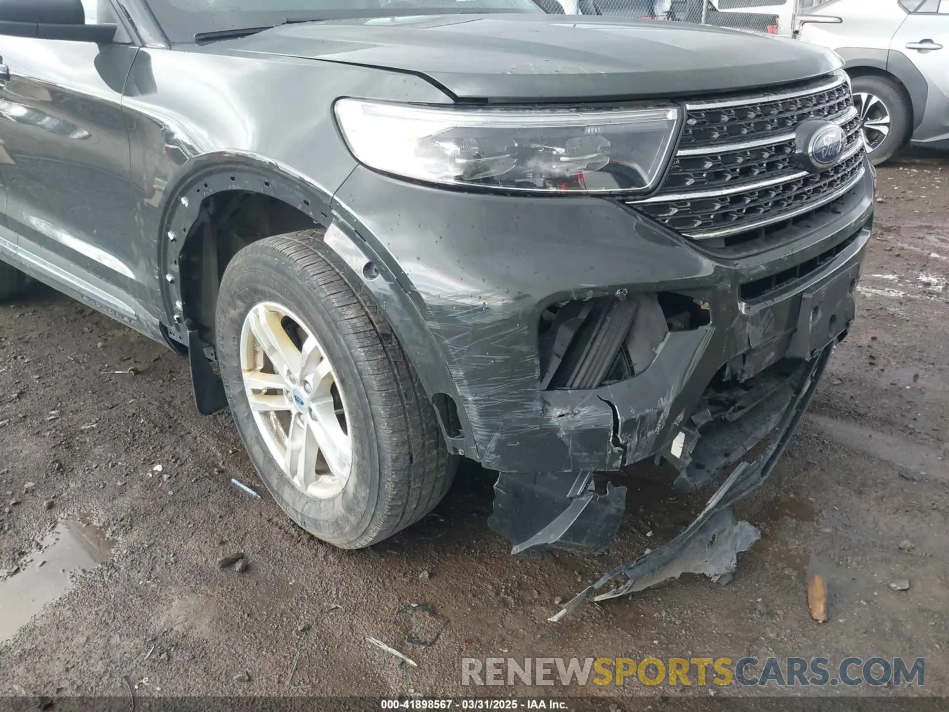 6 Photograph of a damaged car 1FMSK8DH9NGB22948 FORD EXPLORER 2022