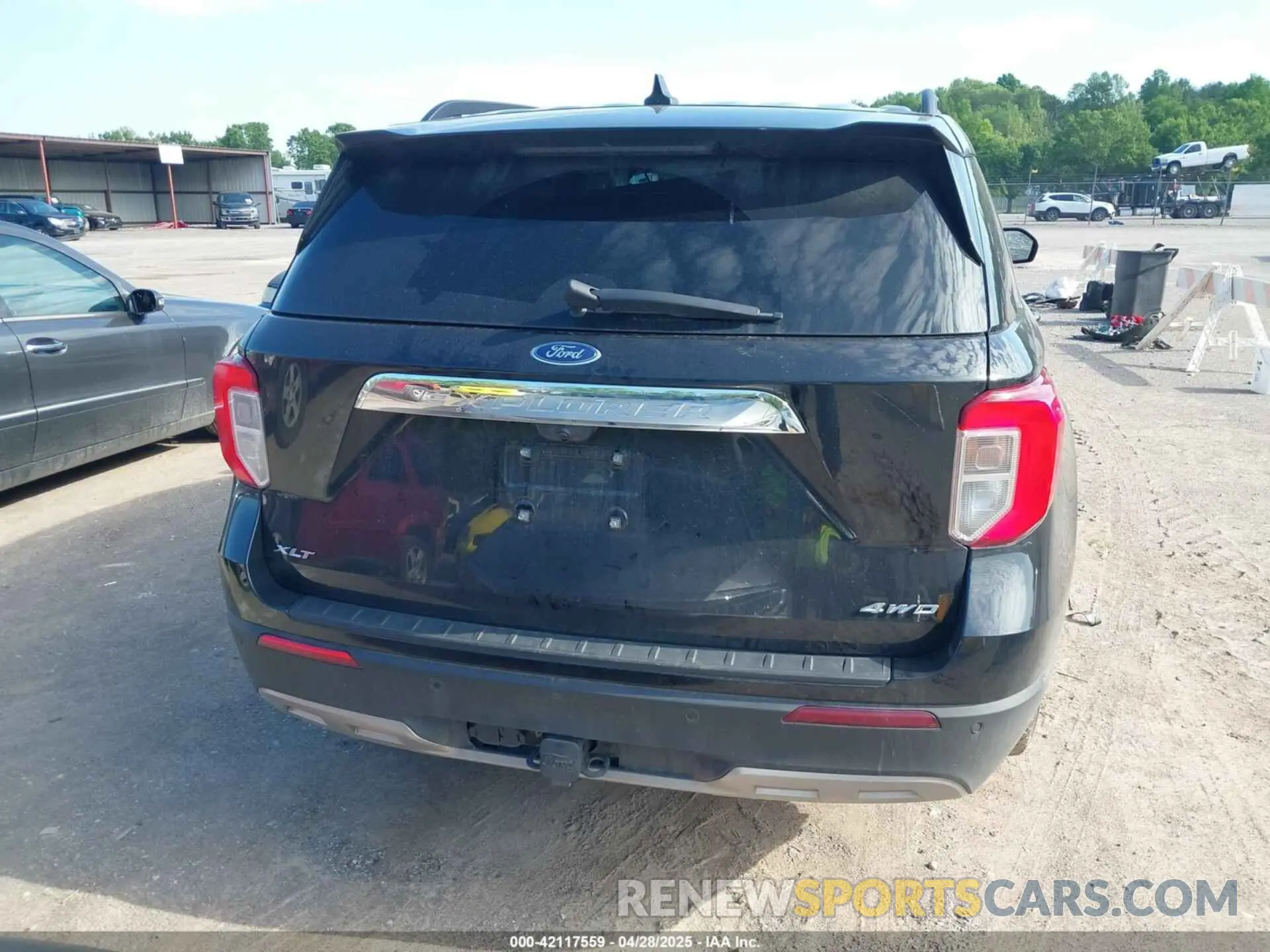 16 Photograph of a damaged car 1FMSK8DH9NGB27633 FORD EXPLORER 2022
