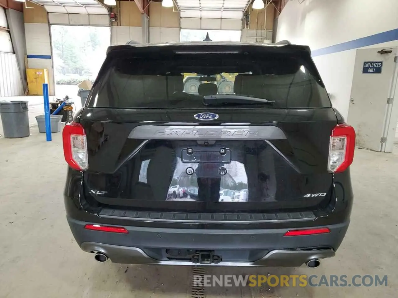 6 Photograph of a damaged car 1FMSK8DHXNGA70746 FORD EXPLORER 2022