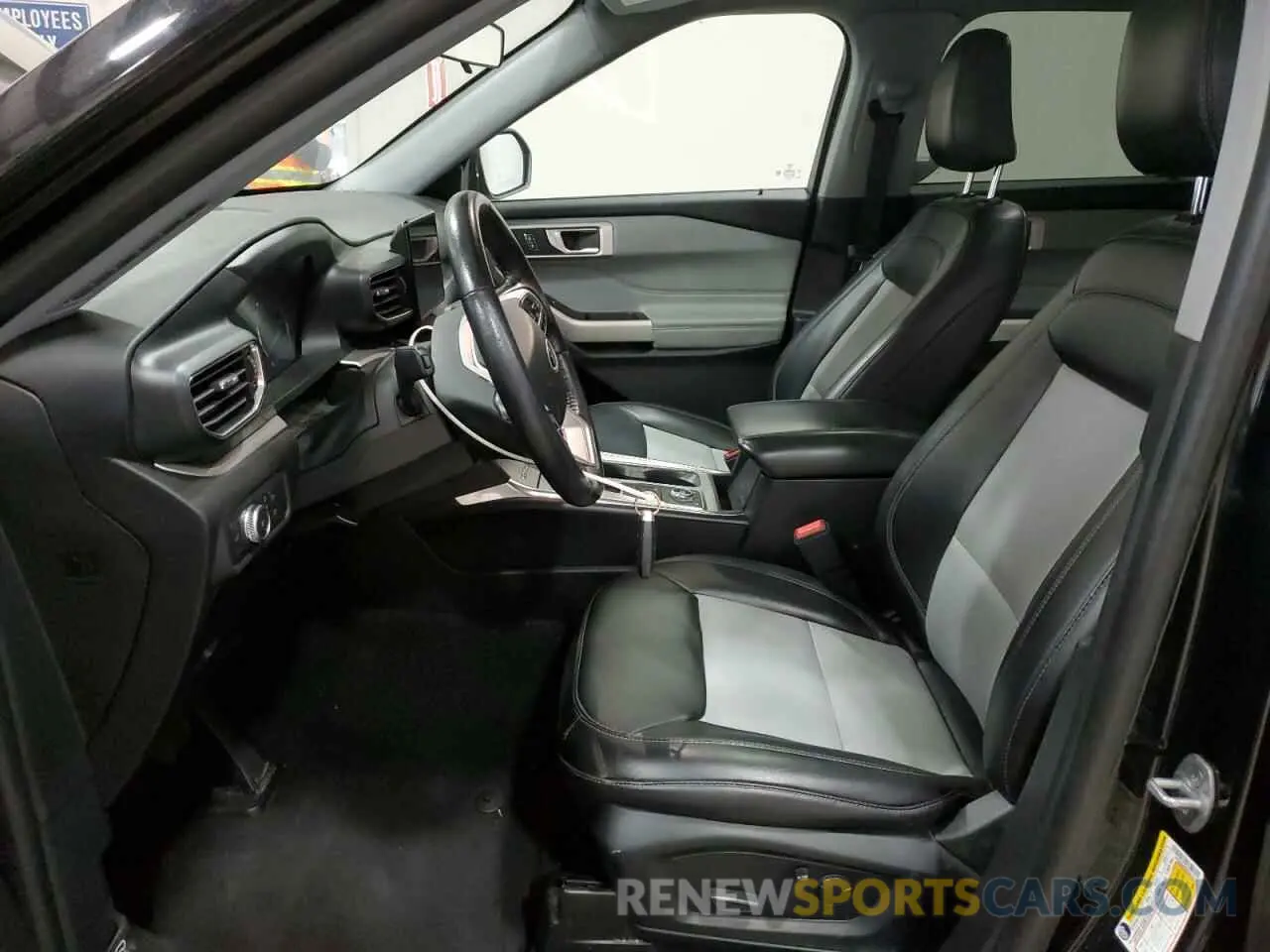 7 Photograph of a damaged car 1FMSK8DHXNGA70746 FORD EXPLORER 2022