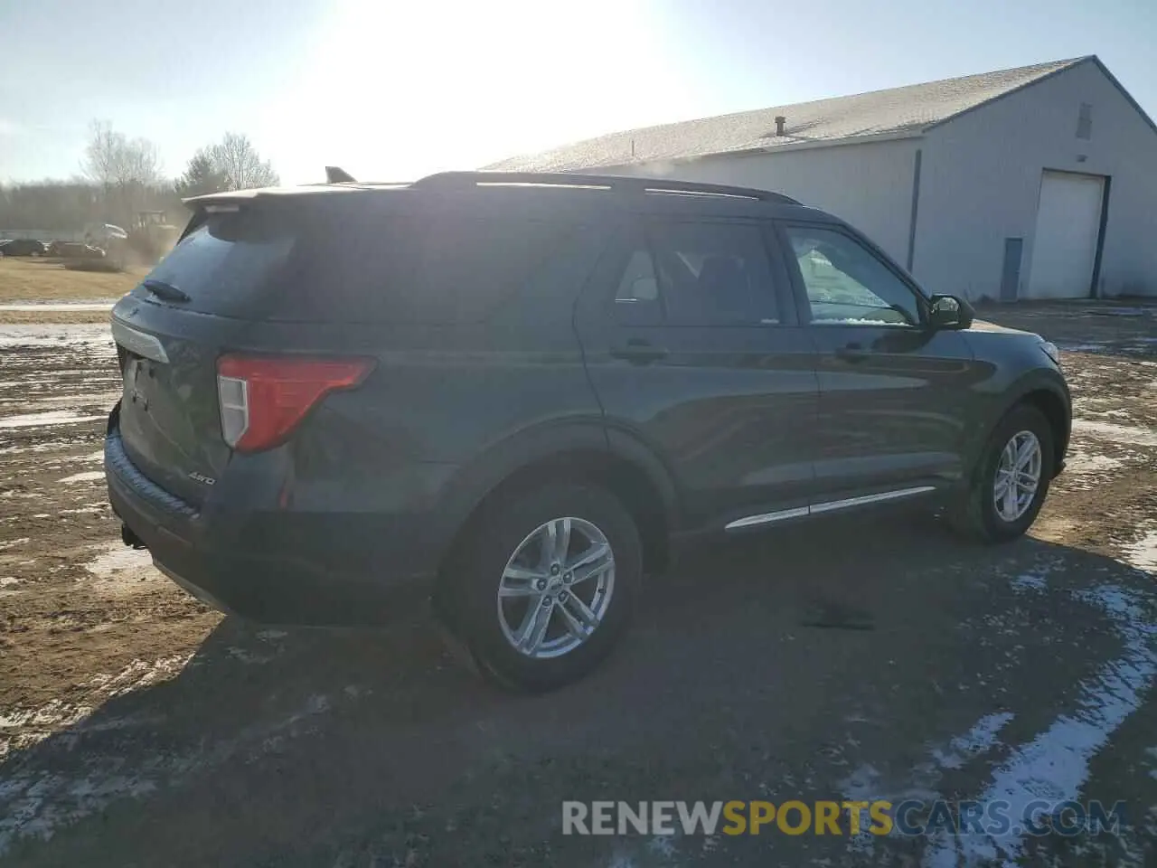 3 Photograph of a damaged car 1FMSK8DHXNGB96329 FORD EXPLORER 2022