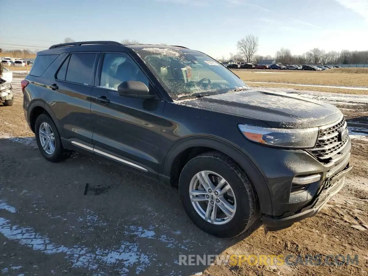 4 Photograph of a damaged car 1FMSK8DHXNGB96329 FORD EXPLORER 2022