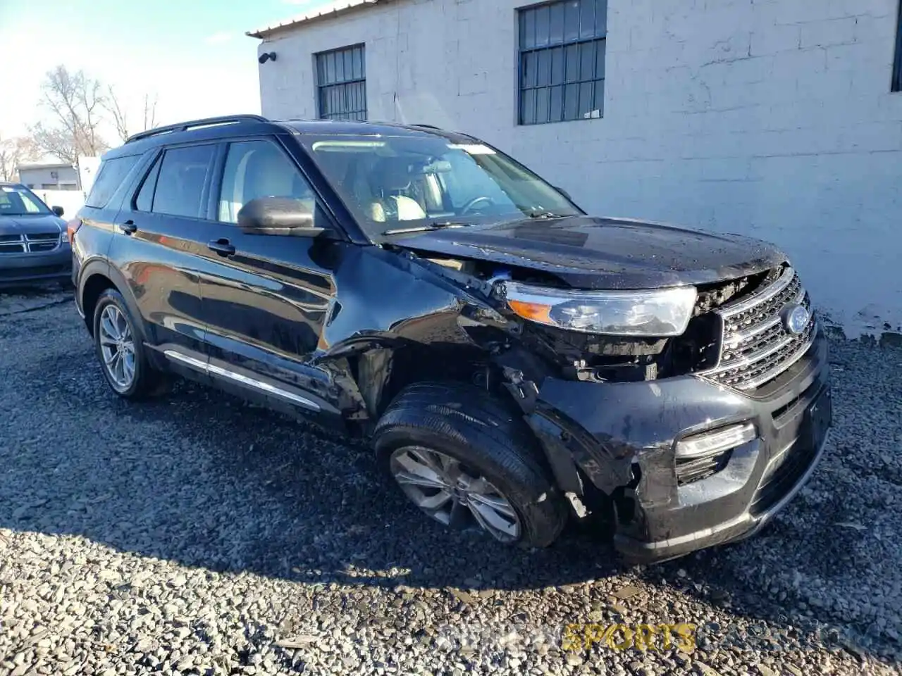 4 Photograph of a damaged car 1FMSK8DHXNGC37543 FORD EXPLORER 2022