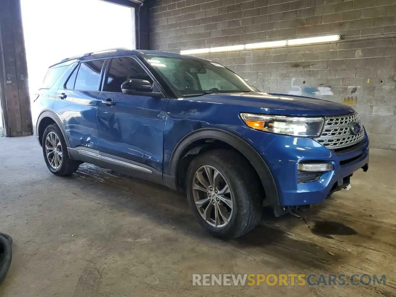 4 Photograph of a damaged car 1FMSK8FH2NGA95508 FORD EXPLORER 2022