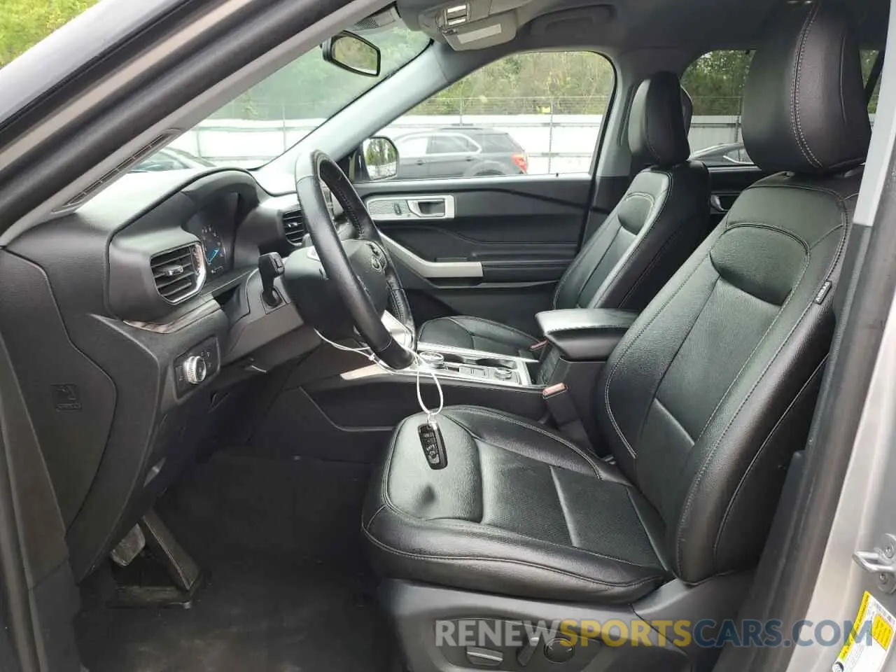 7 Photograph of a damaged car 1FMSK8FH2NGB05373 FORD EXPLORER 2022