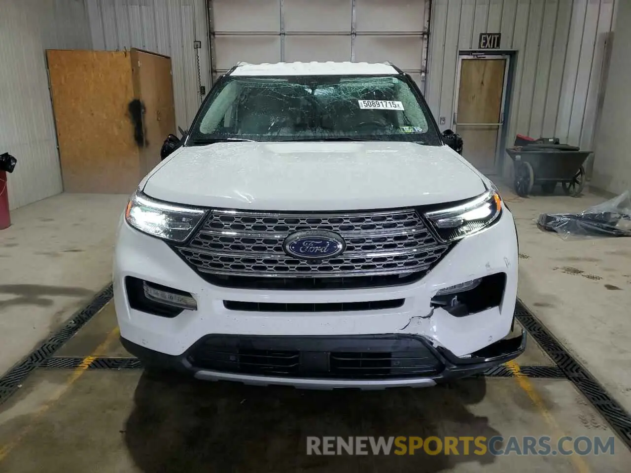 5 Photograph of a damaged car 1FMSK8FH2NGB27972 FORD EXPLORER 2022