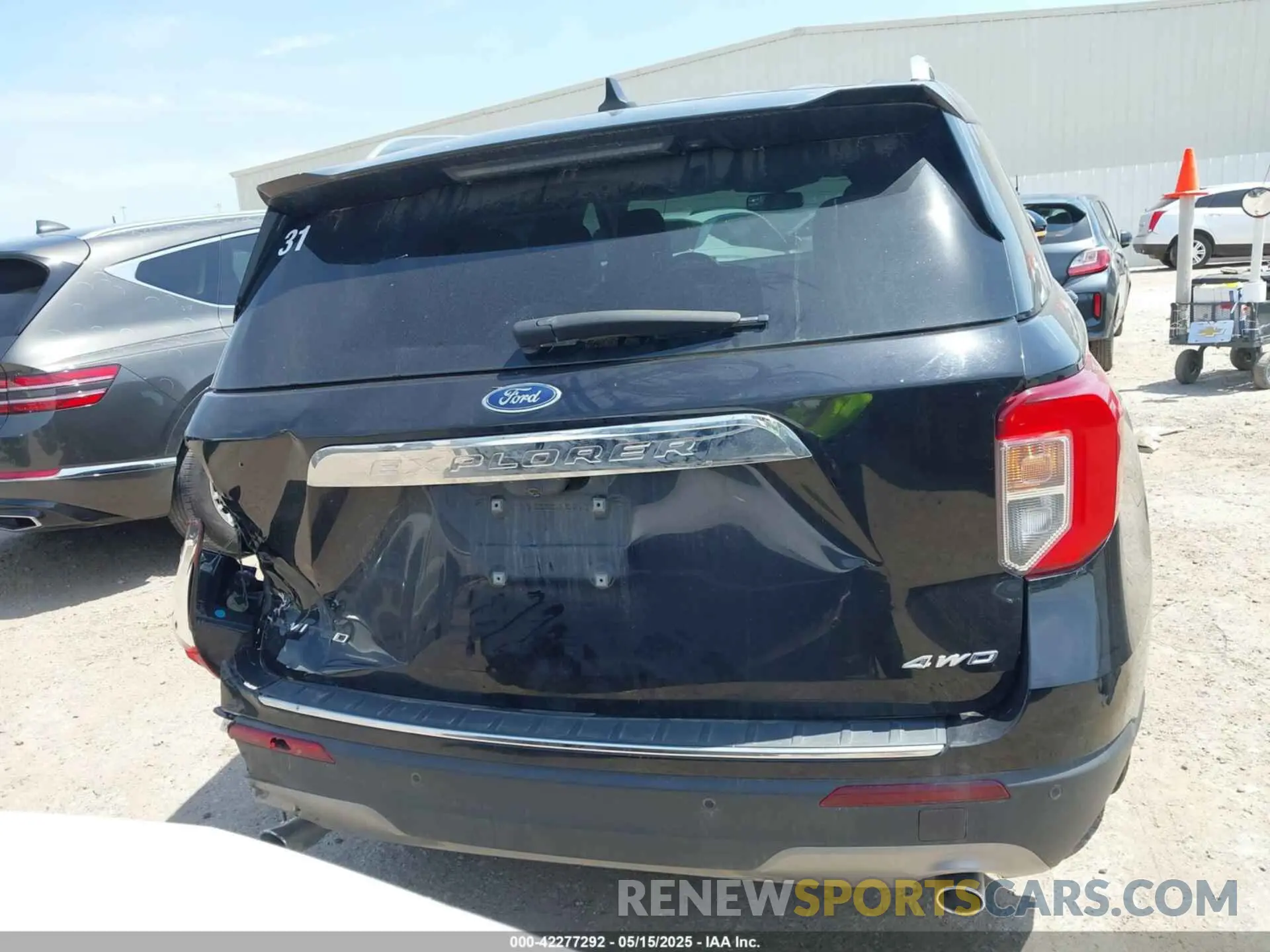 16 Photograph of a damaged car 1FMSK8FH3NGA99311 FORD EXPLORER 2022