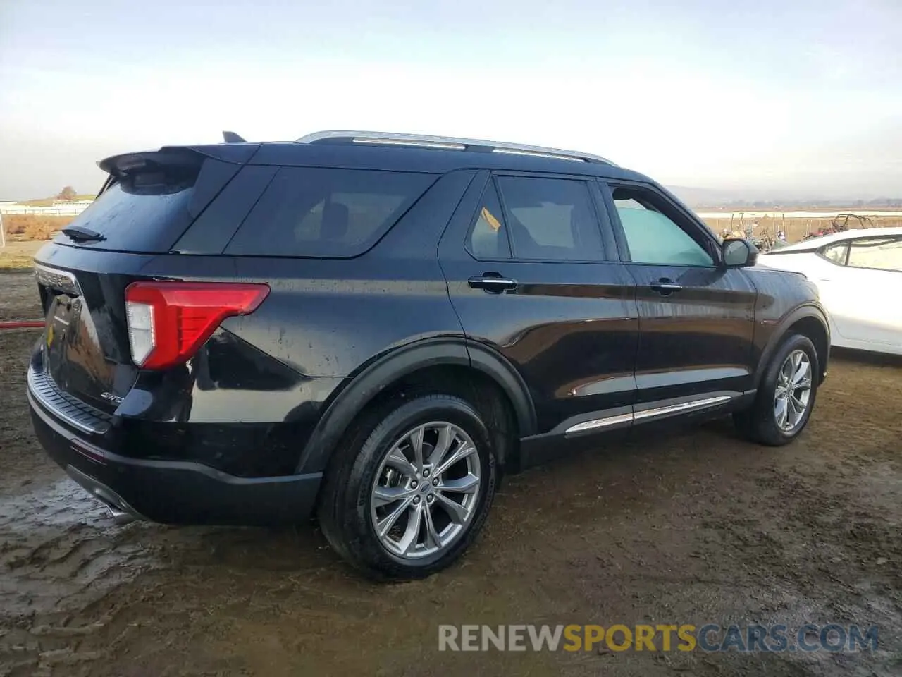 3 Photograph of a damaged car 1FMSK8FH4NGA30997 FORD EXPLORER 2022