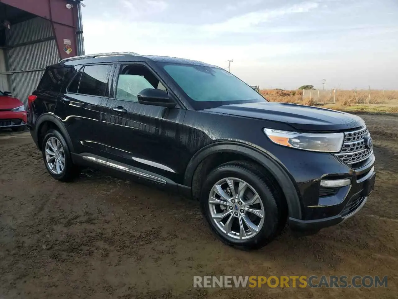 4 Photograph of a damaged car 1FMSK8FH4NGA30997 FORD EXPLORER 2022
