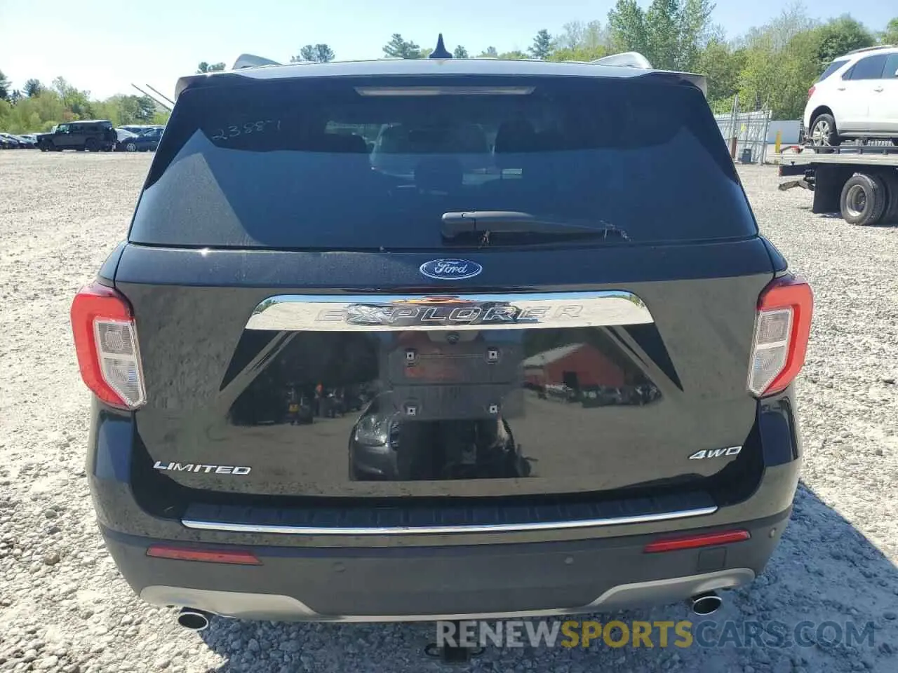 6 Photograph of a damaged car 1FMSK8FH4NGA52157 FORD EXPLORER 2022