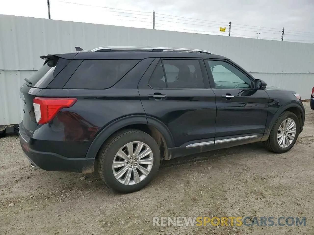3 Photograph of a damaged car 1FMSK8FH5NGA57464 FORD EXPLORER 2022
