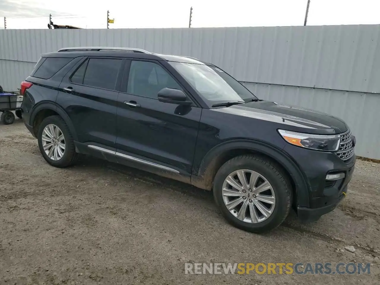 4 Photograph of a damaged car 1FMSK8FH5NGA57464 FORD EXPLORER 2022