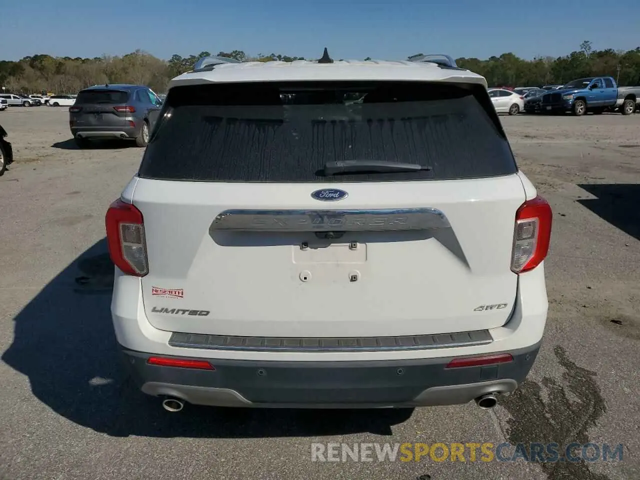 6 Photograph of a damaged car 1FMSK8FH6NGA51396 FORD EXPLORER 2022