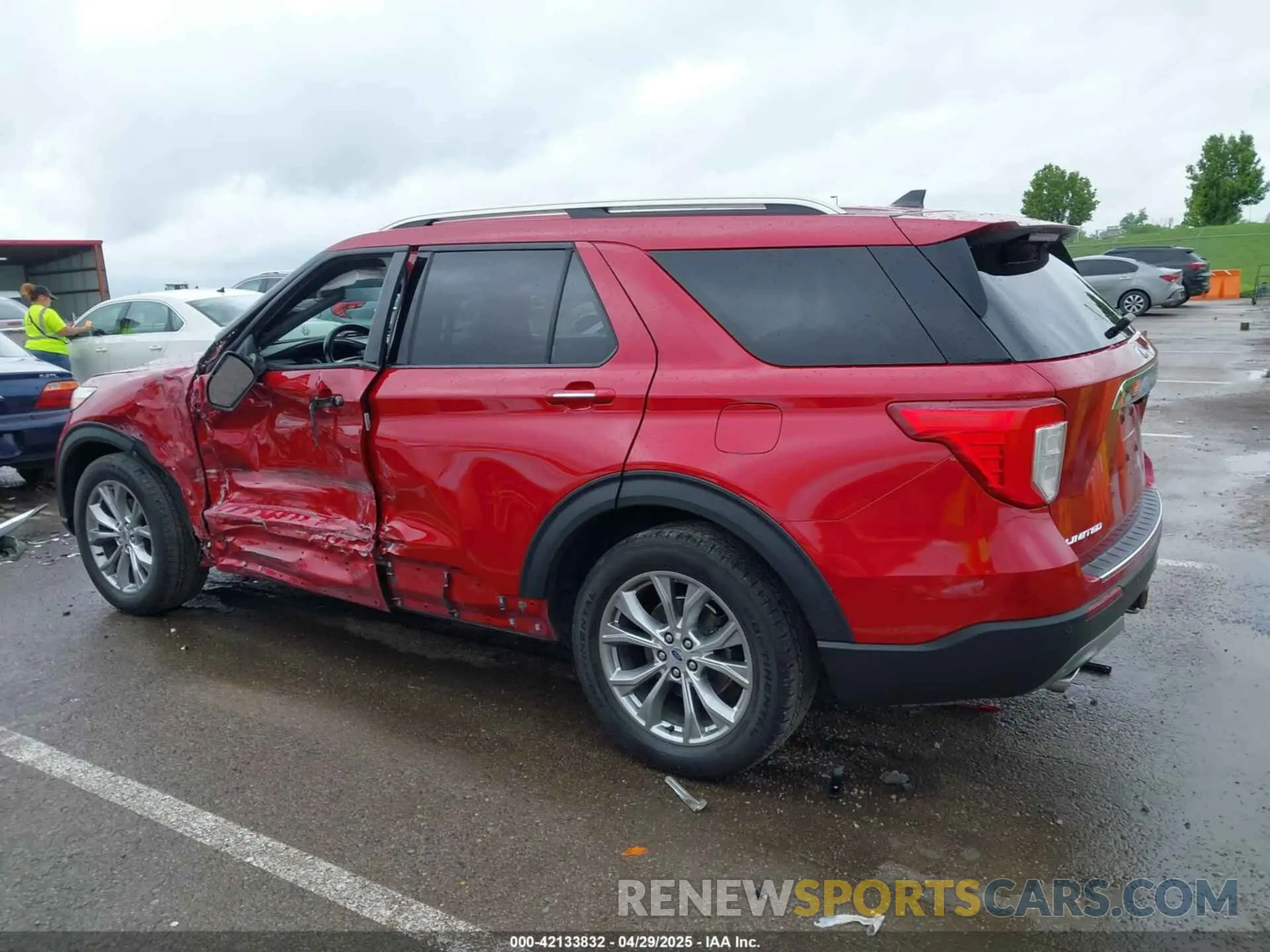 14 Photograph of a damaged car 1FMSK8FH7NGA80373 FORD EXPLORER 2022