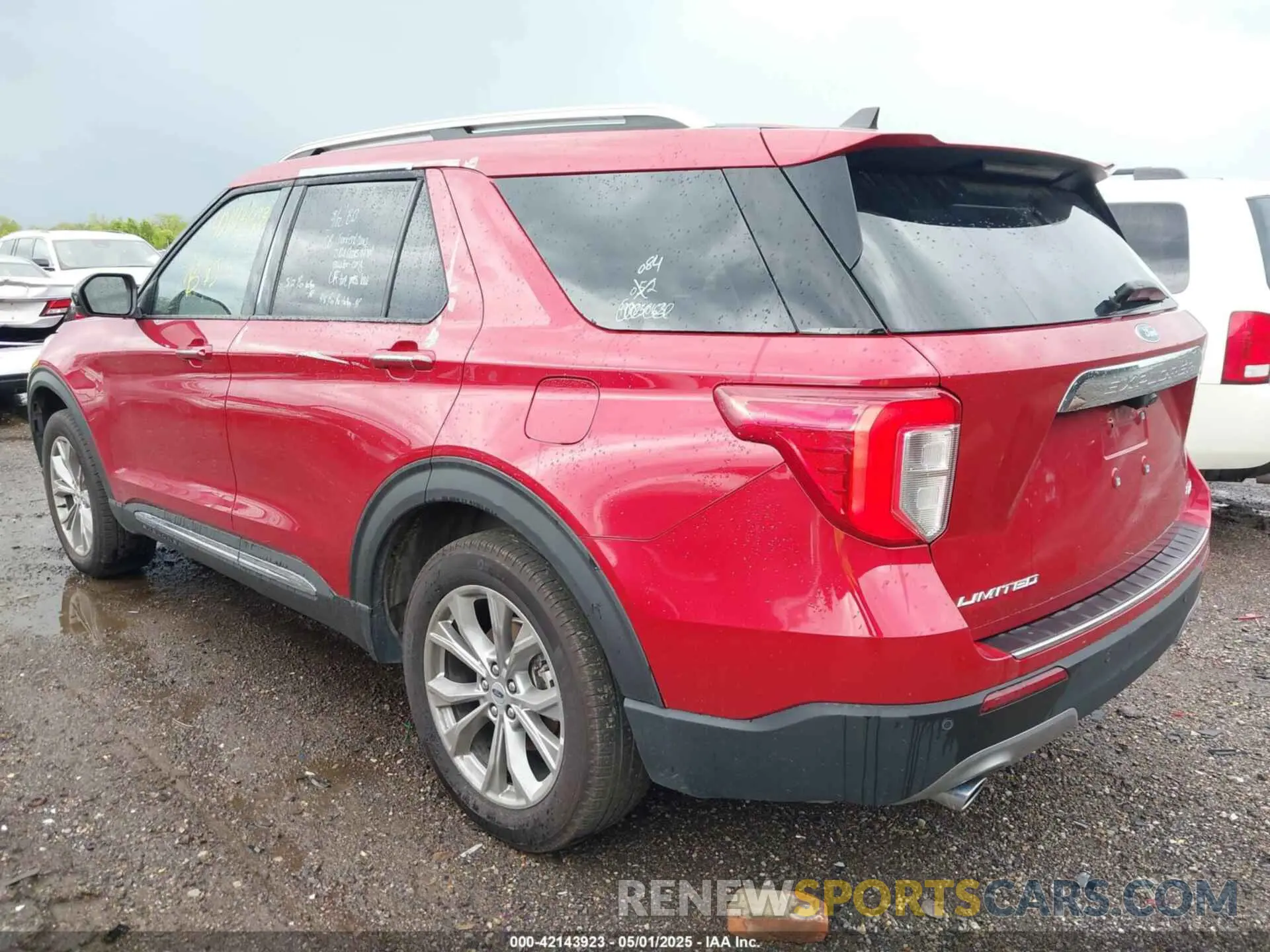 3 Photograph of a damaged car 1FMSK8FH8NGB18872 FORD EXPLORER 2022