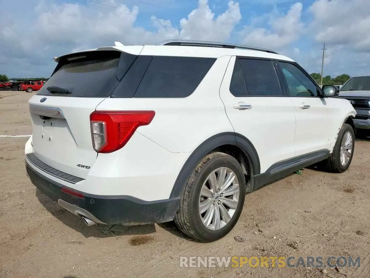 3 Photograph of a damaged car 1FMSK8FHXNGB89846 FORD EXPLORER 2022