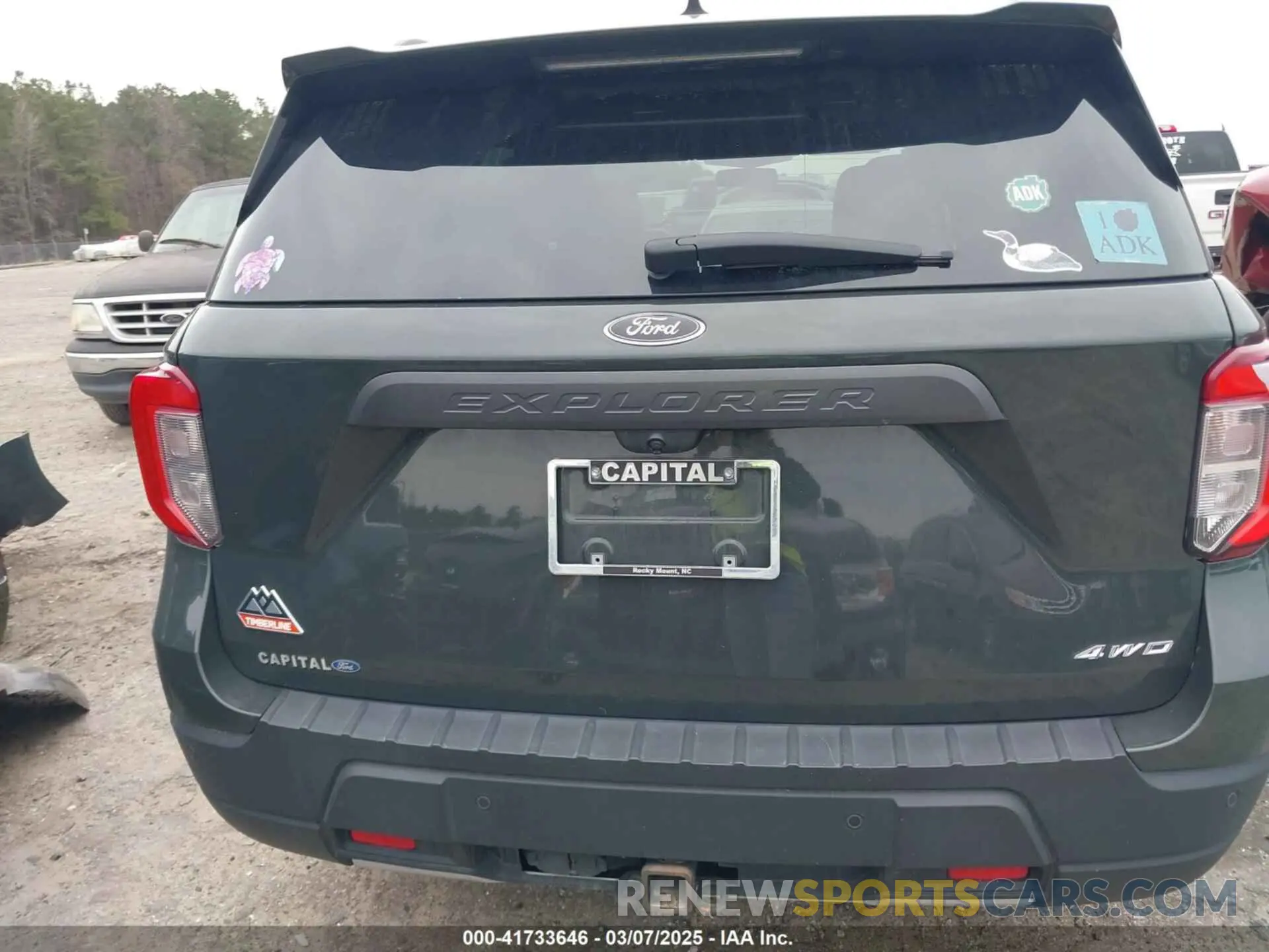 17 Photograph of a damaged car 1FMSK8JH1NGC40044 FORD EXPLORER 2022