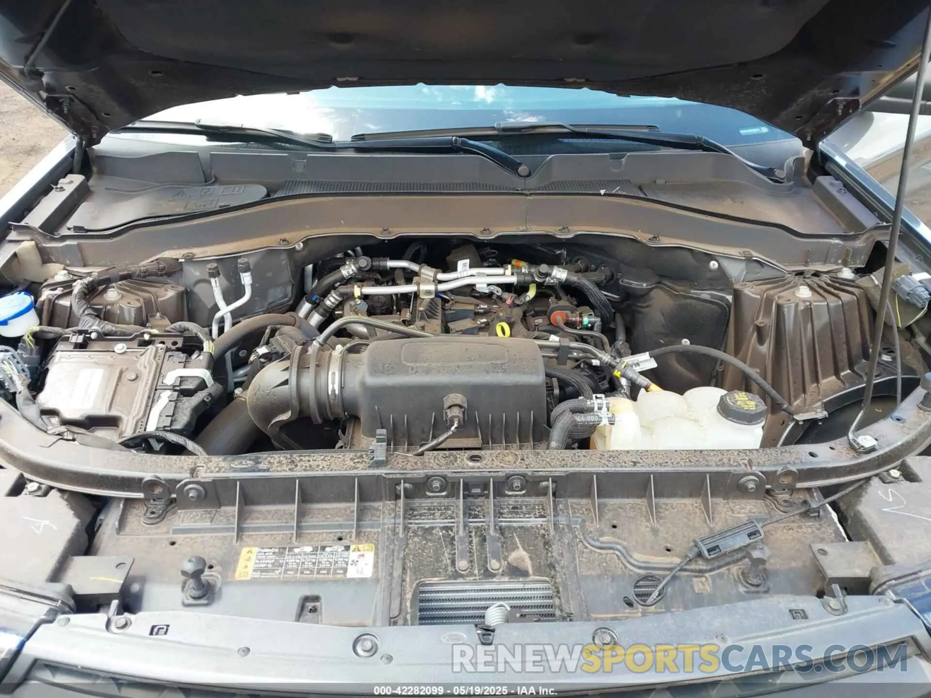 10 Photograph of a damaged car 1FMSK8JH4NGB87078 FORD EXPLORER 2022