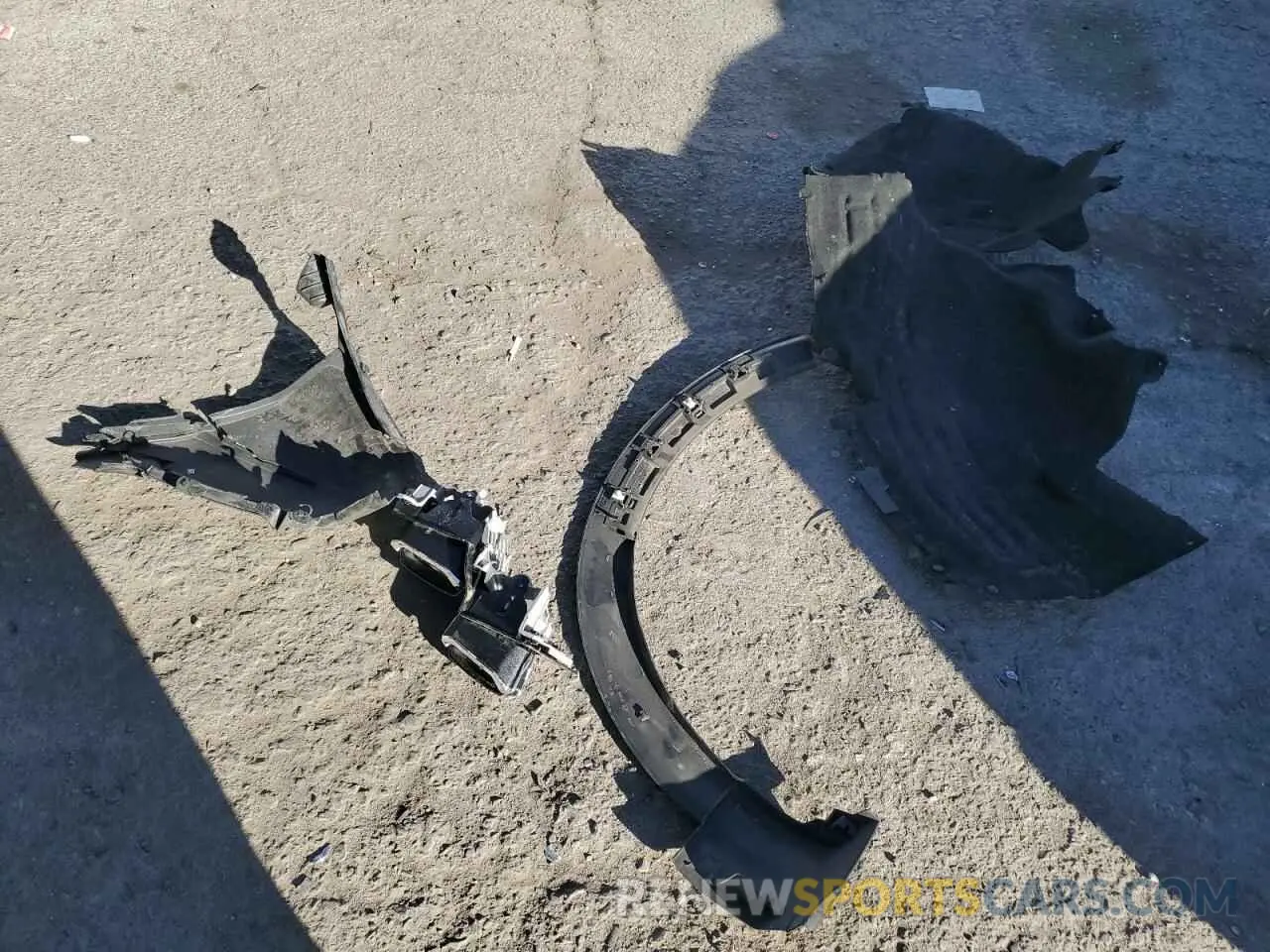 15 Photograph of a damaged car 1FMSK8JH5NGB25009 FORD EXPLORER 2022