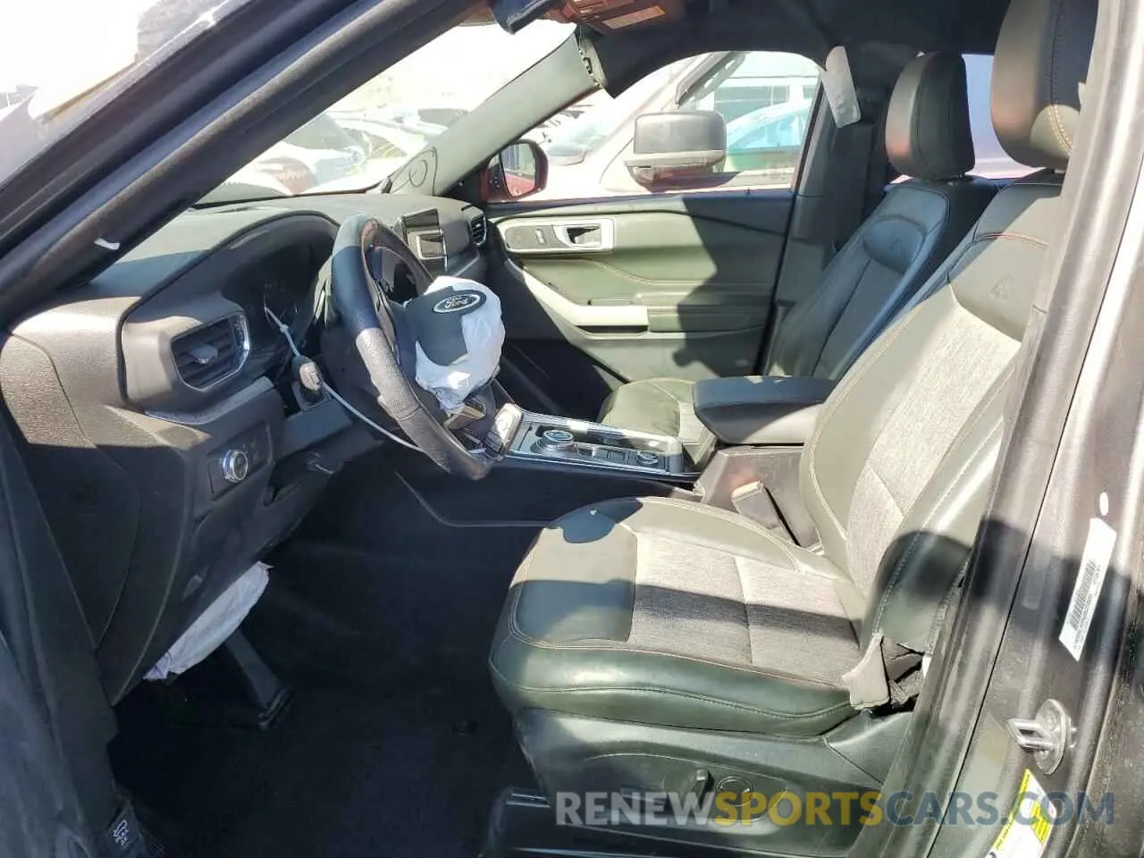 7 Photograph of a damaged car 1FMSK8JH5NGB25009 FORD EXPLORER 2022