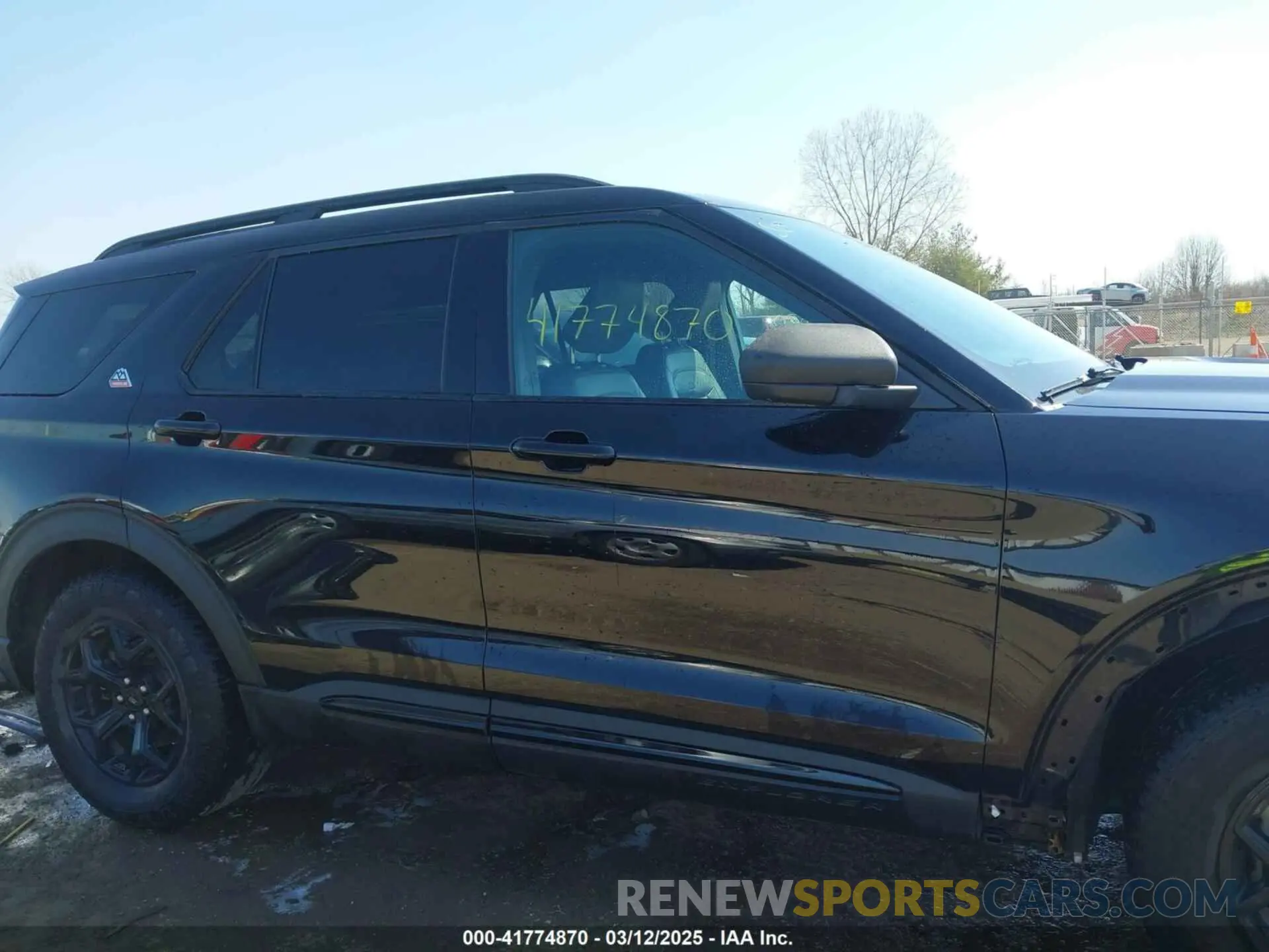 14 Photograph of a damaged car 1FMSK8JH7NGB10365 FORD EXPLORER 2022