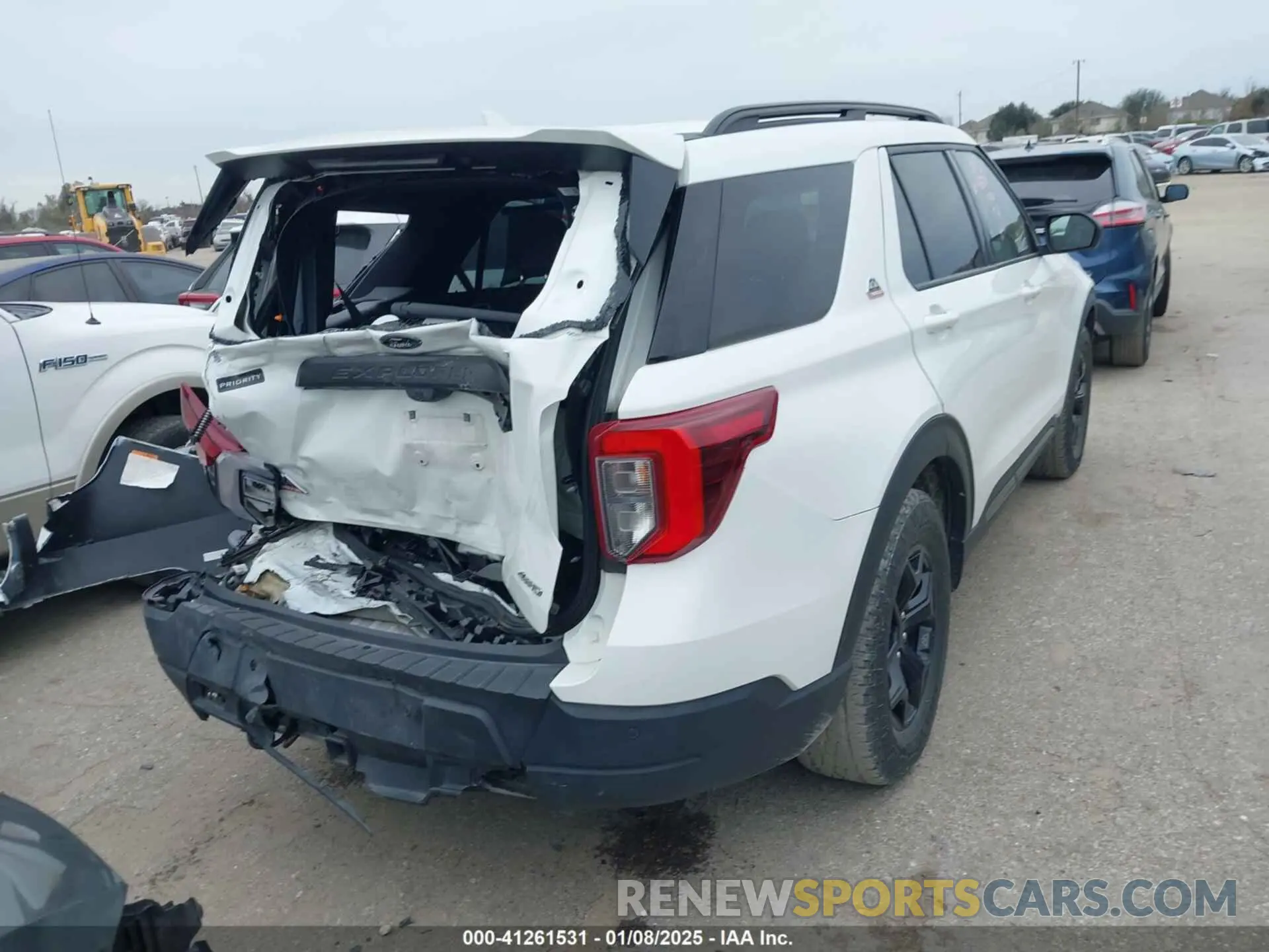 4 Photograph of a damaged car 1FMSK8JH7NGC49654 FORD EXPLORER 2022