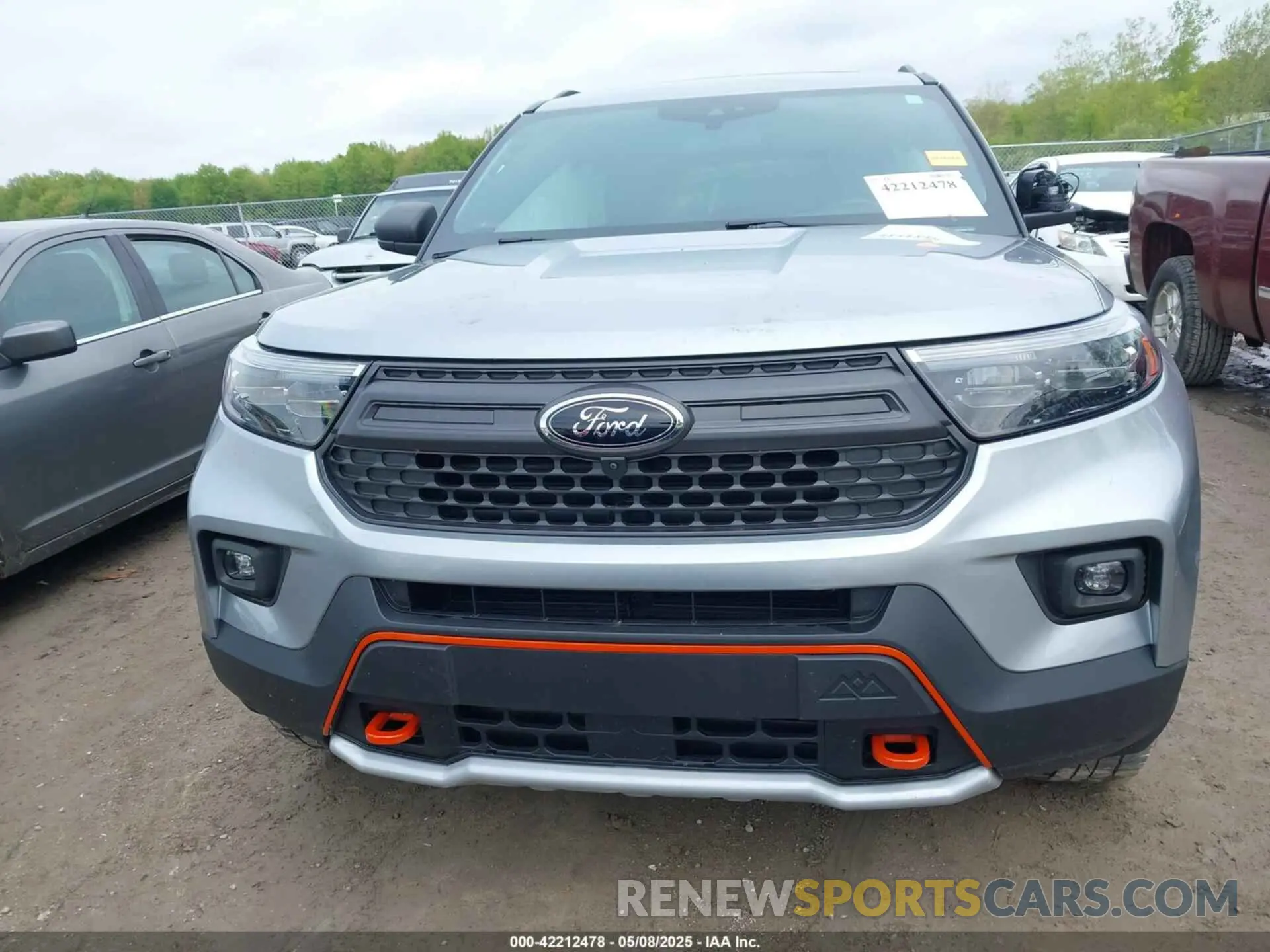 13 Photograph of a damaged car 1FMSK8JH8NGA73830 FORD EXPLORER 2022