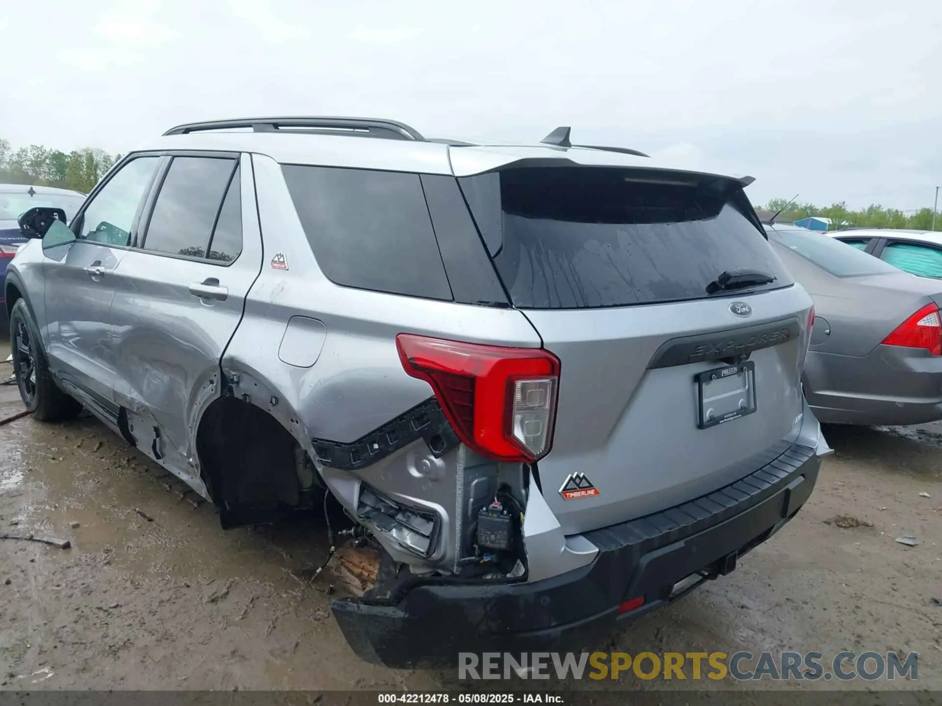 3 Photograph of a damaged car 1FMSK8JH8NGA73830 FORD EXPLORER 2022