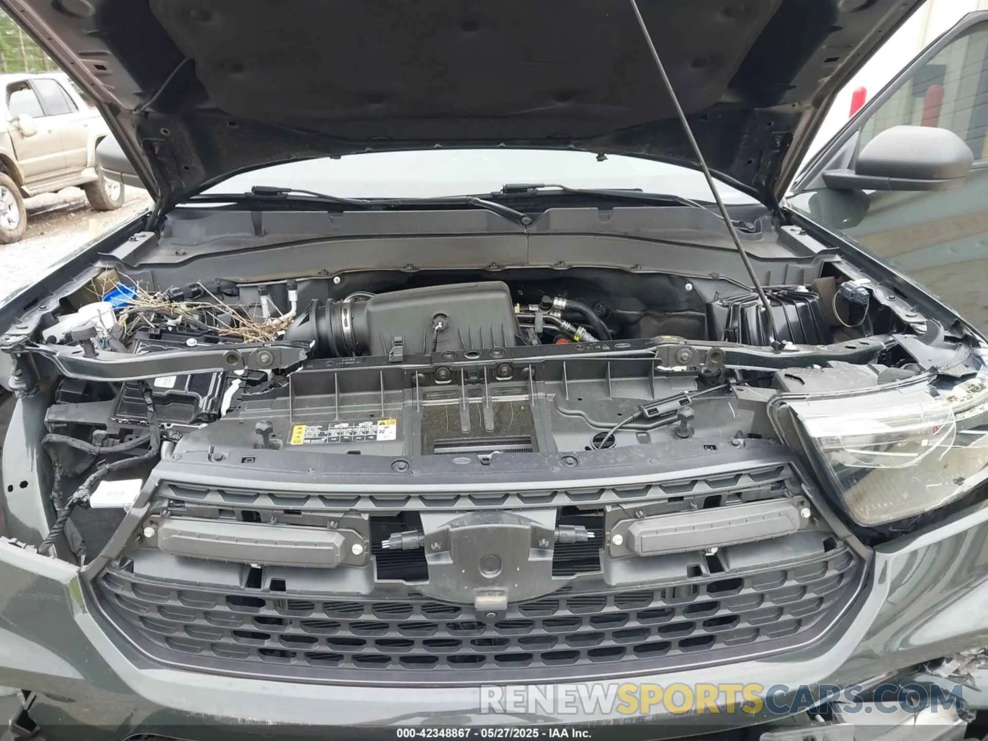 10 Photograph of a damaged car 1FMSK8JH8NGB12531 FORD EXPLORER 2022