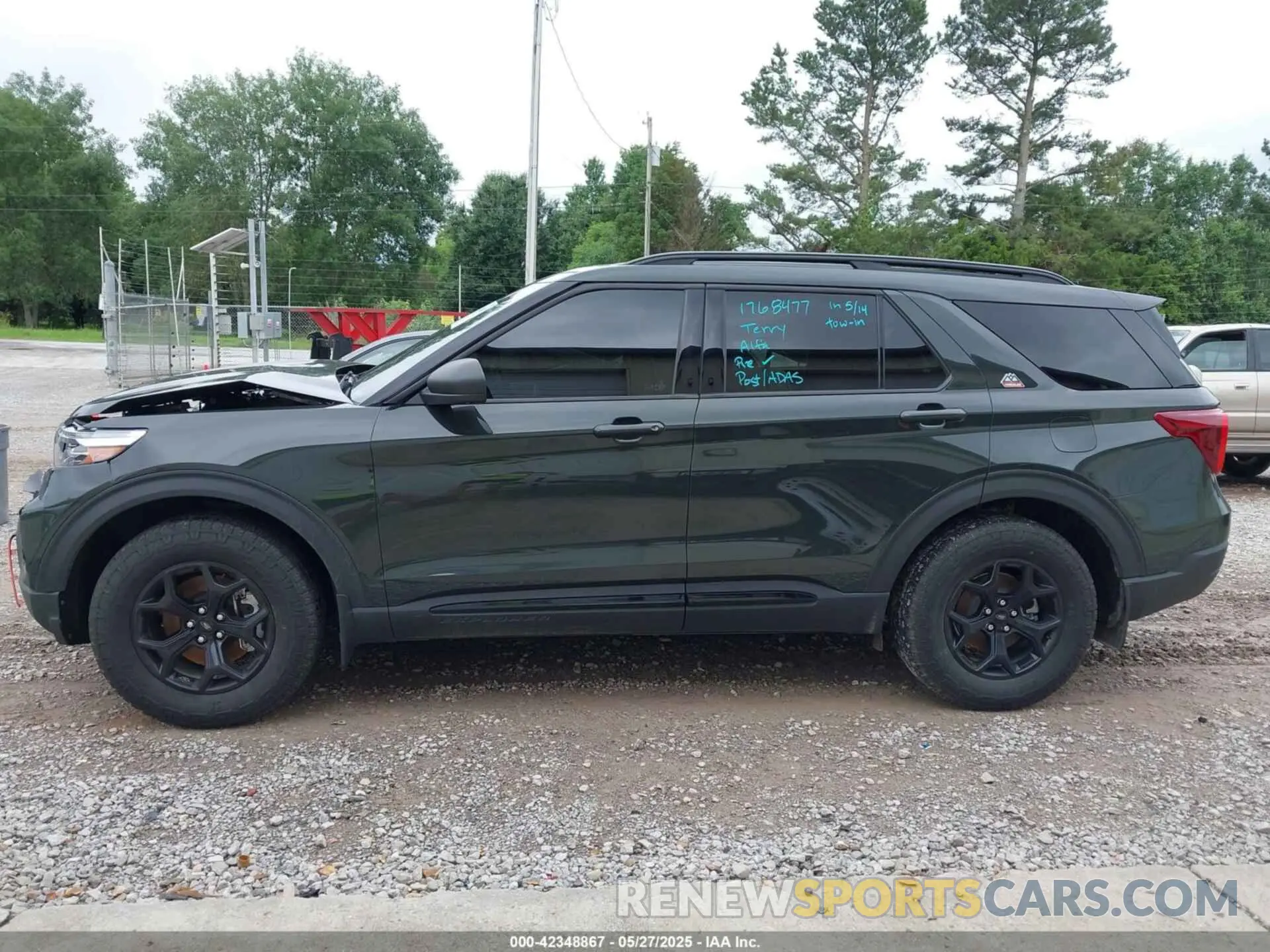 14 Photograph of a damaged car 1FMSK8JH8NGB12531 FORD EXPLORER 2022