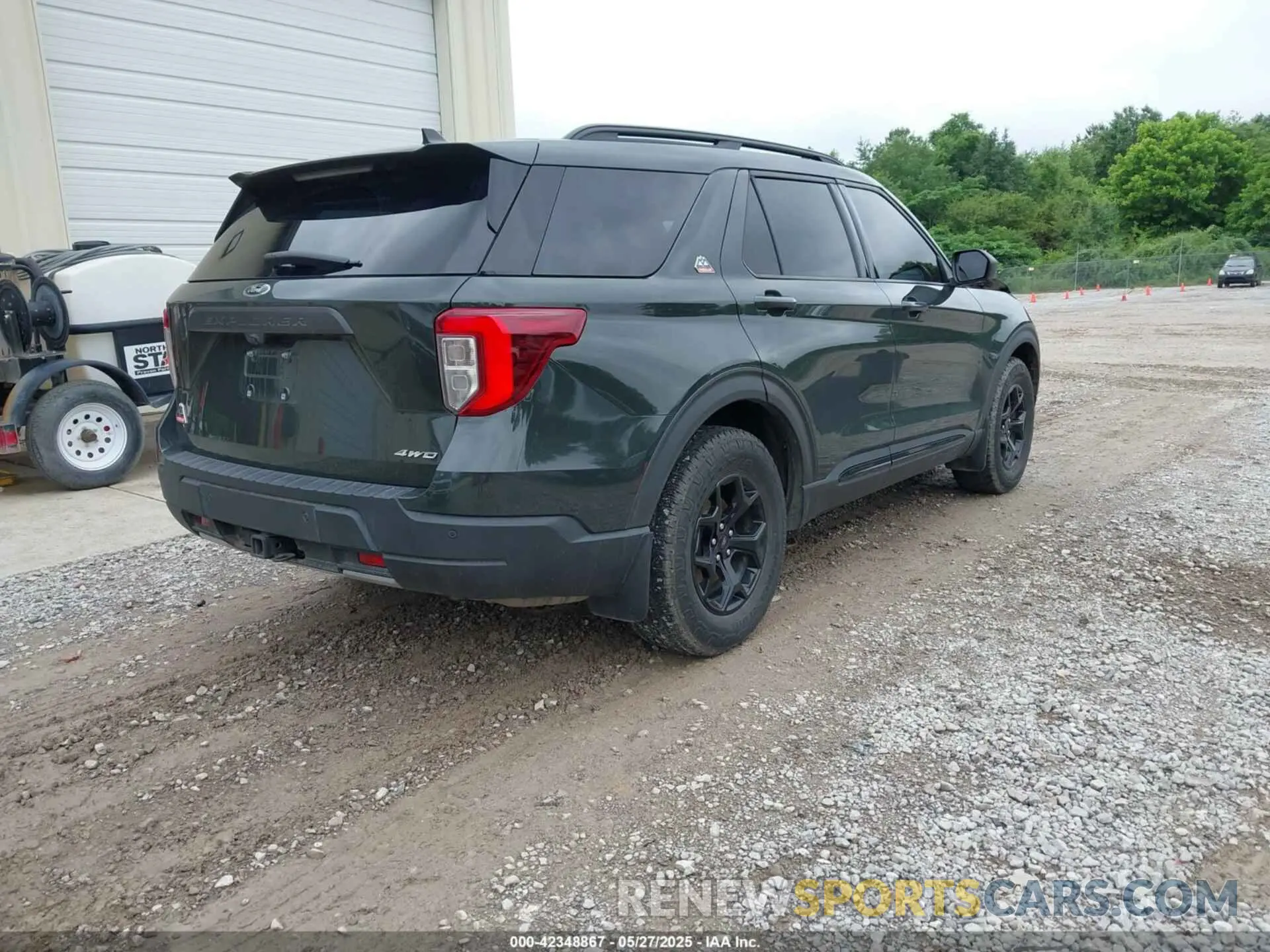 4 Photograph of a damaged car 1FMSK8JH8NGB12531 FORD EXPLORER 2022