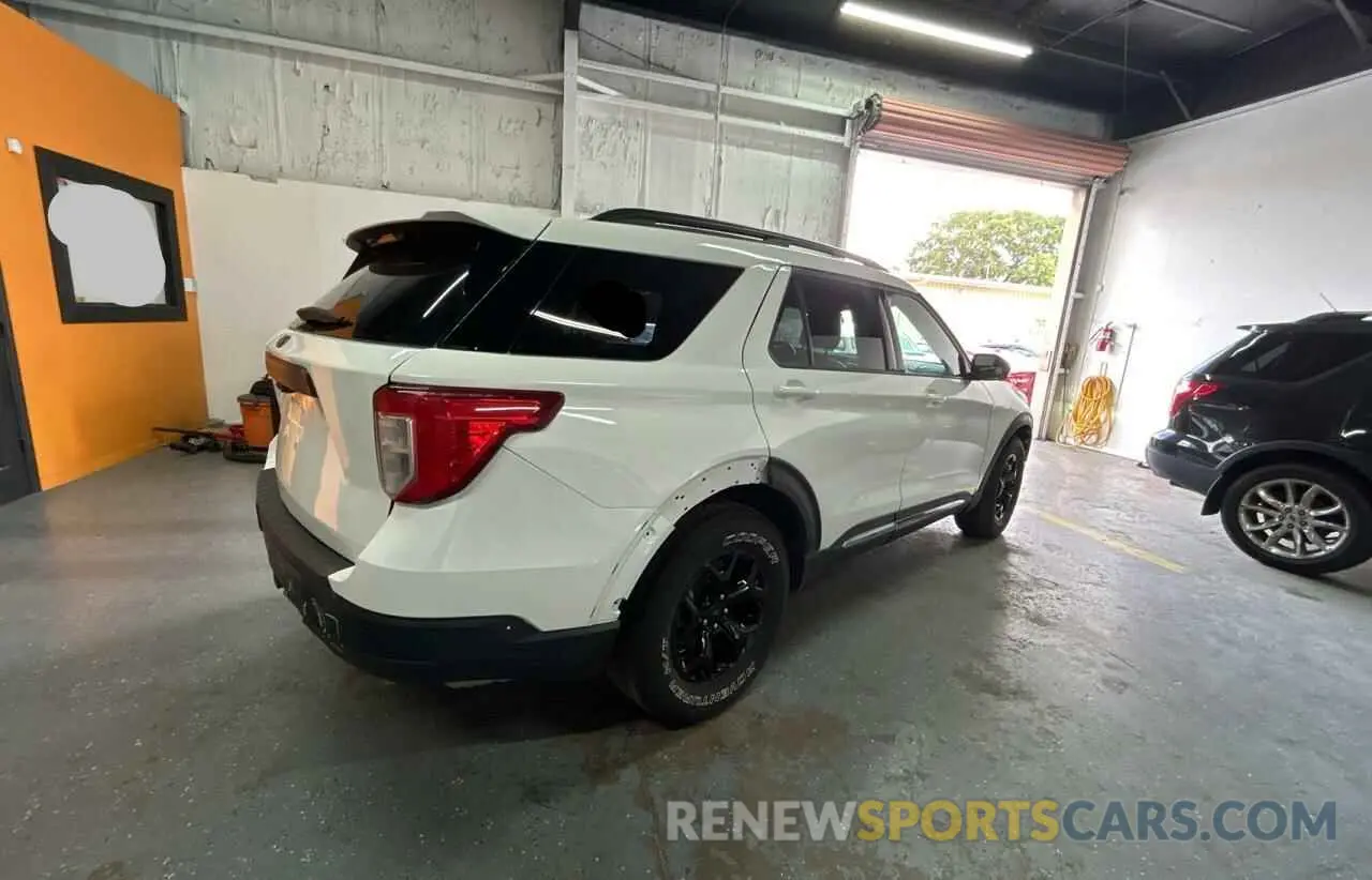 4 Photograph of a damaged car 1FMSK8JH8NGB24260 FORD EXPLORER 2022