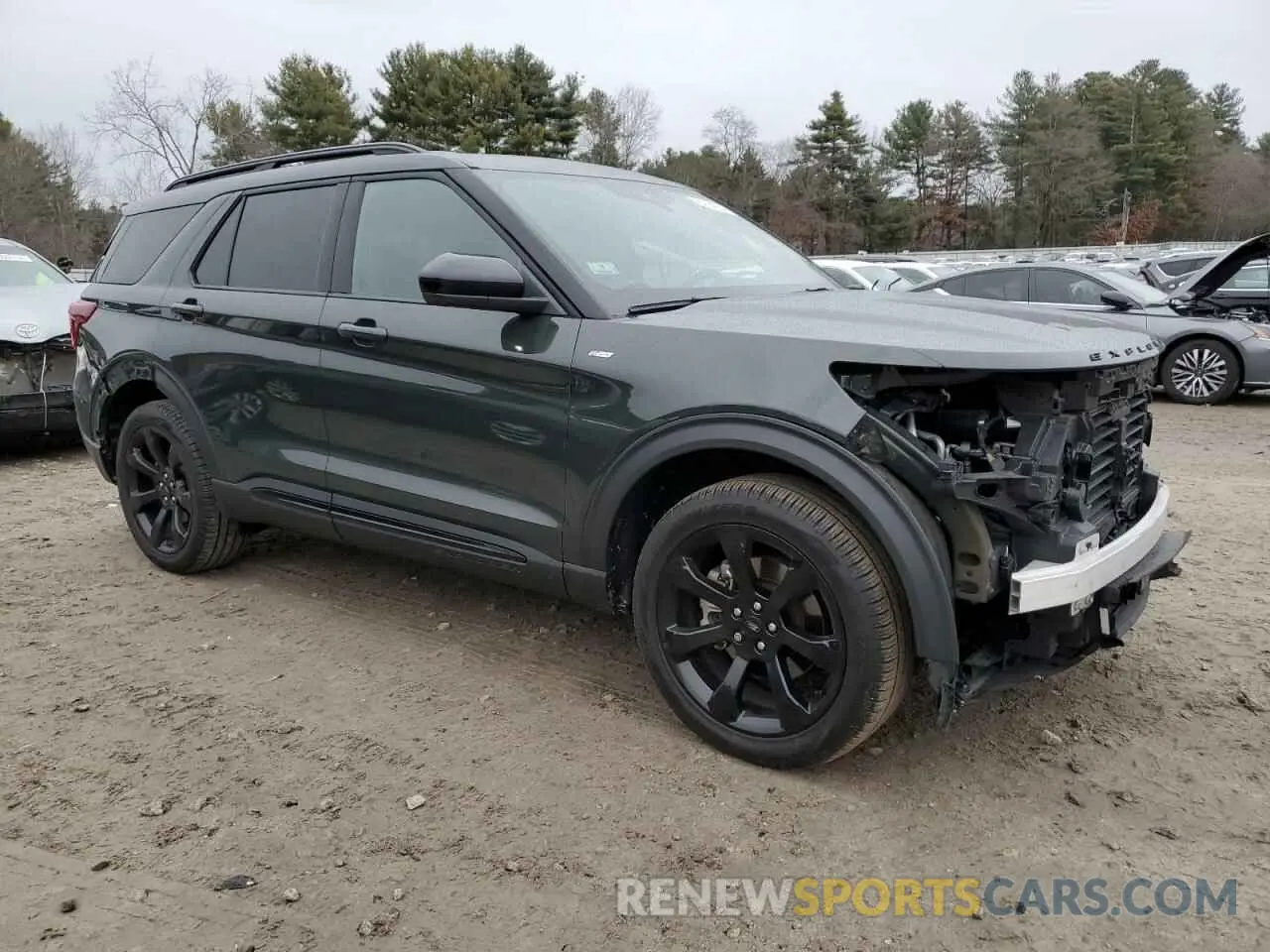 4 Photograph of a damaged car 1FMSK8KH5NGC11869 FORD EXPLORER 2022