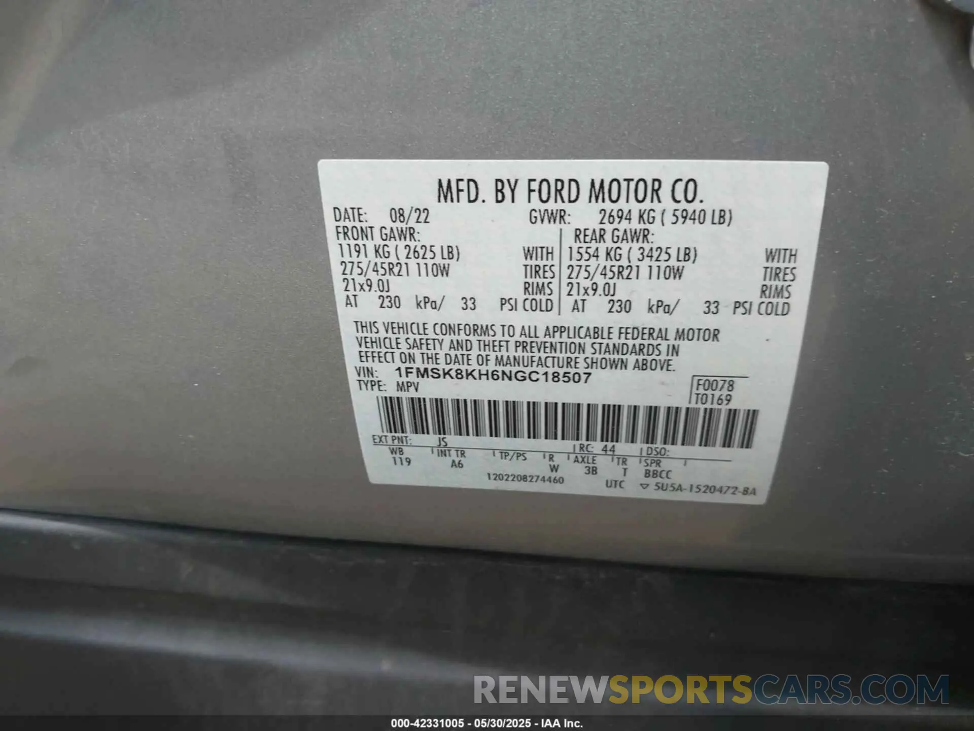 9 Photograph of a damaged car 1FMSK8KH6NGC18507 FORD EXPLORER 2022