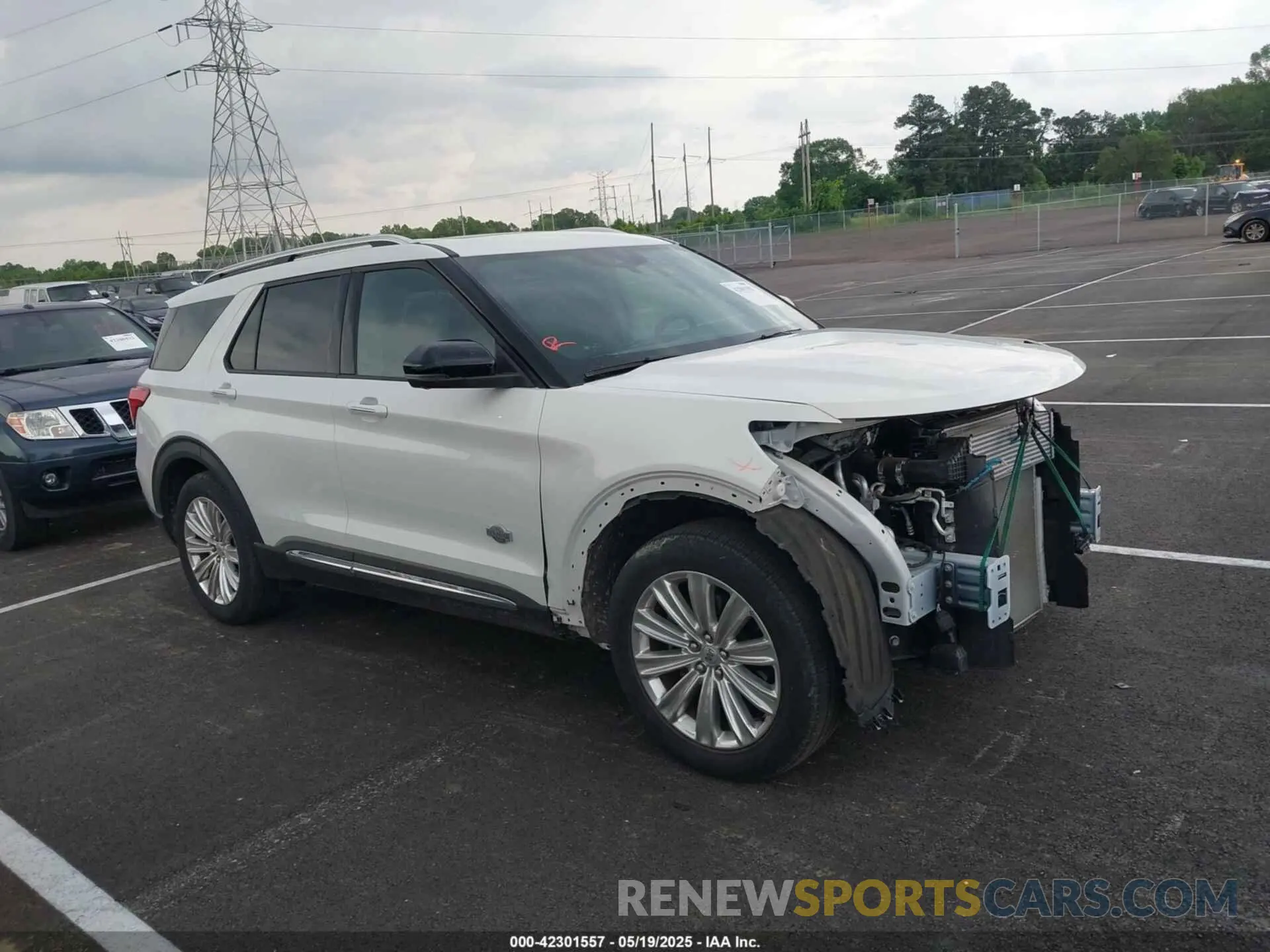 13 Photograph of a damaged car 1FM5K7LC7PGA12707 FORD EXPLORER 2023