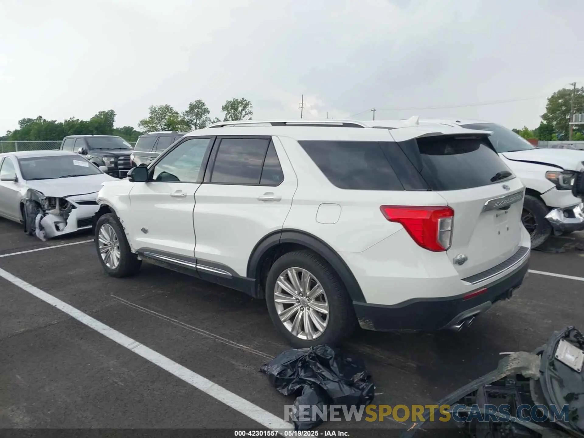 3 Photograph of a damaged car 1FM5K7LC7PGA12707 FORD EXPLORER 2023