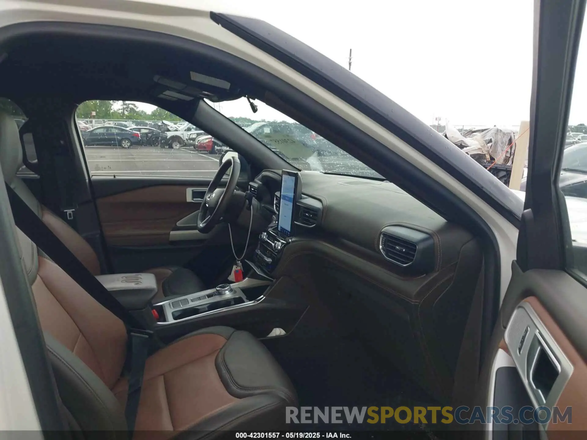 5 Photograph of a damaged car 1FM5K7LC7PGA12707 FORD EXPLORER 2023